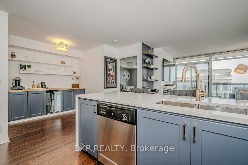 1940 Ironstone Drive, #904