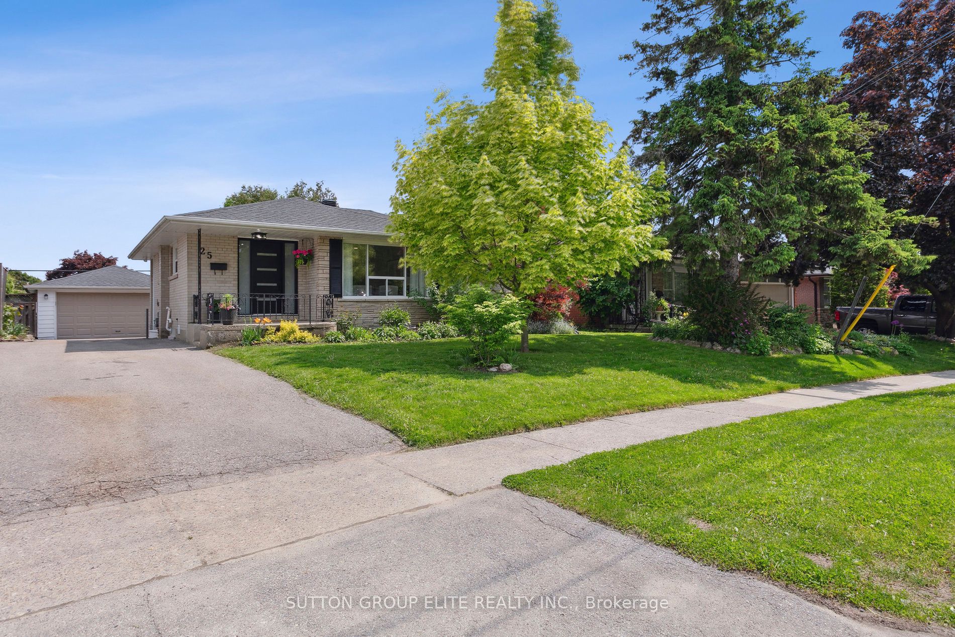 25 Gower Rd
