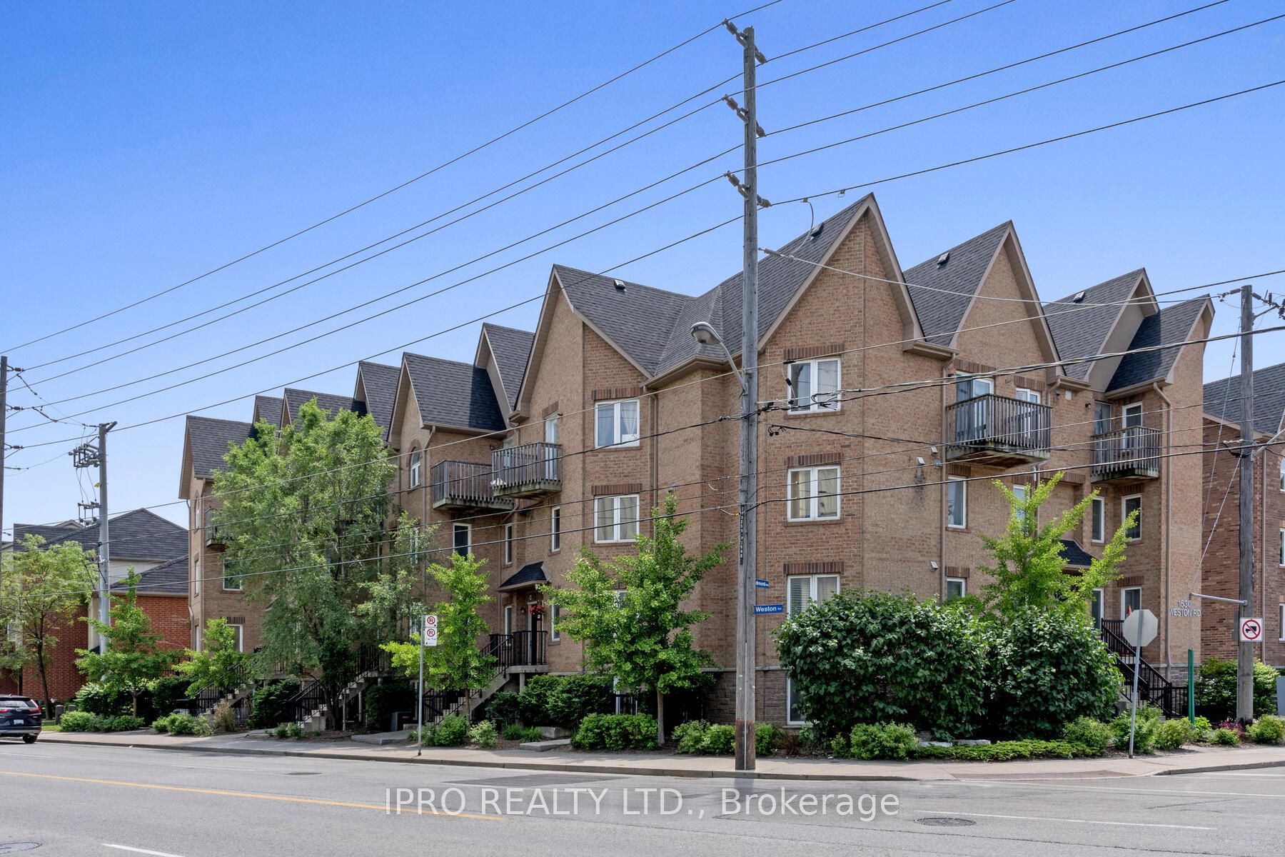 1530 Weston Rd, #204