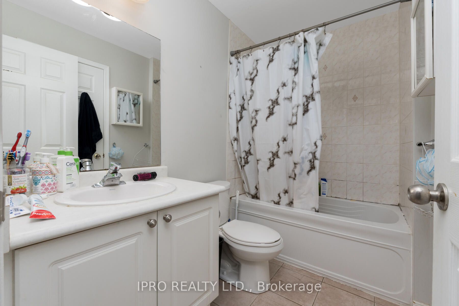 1530 Weston Rd, #204