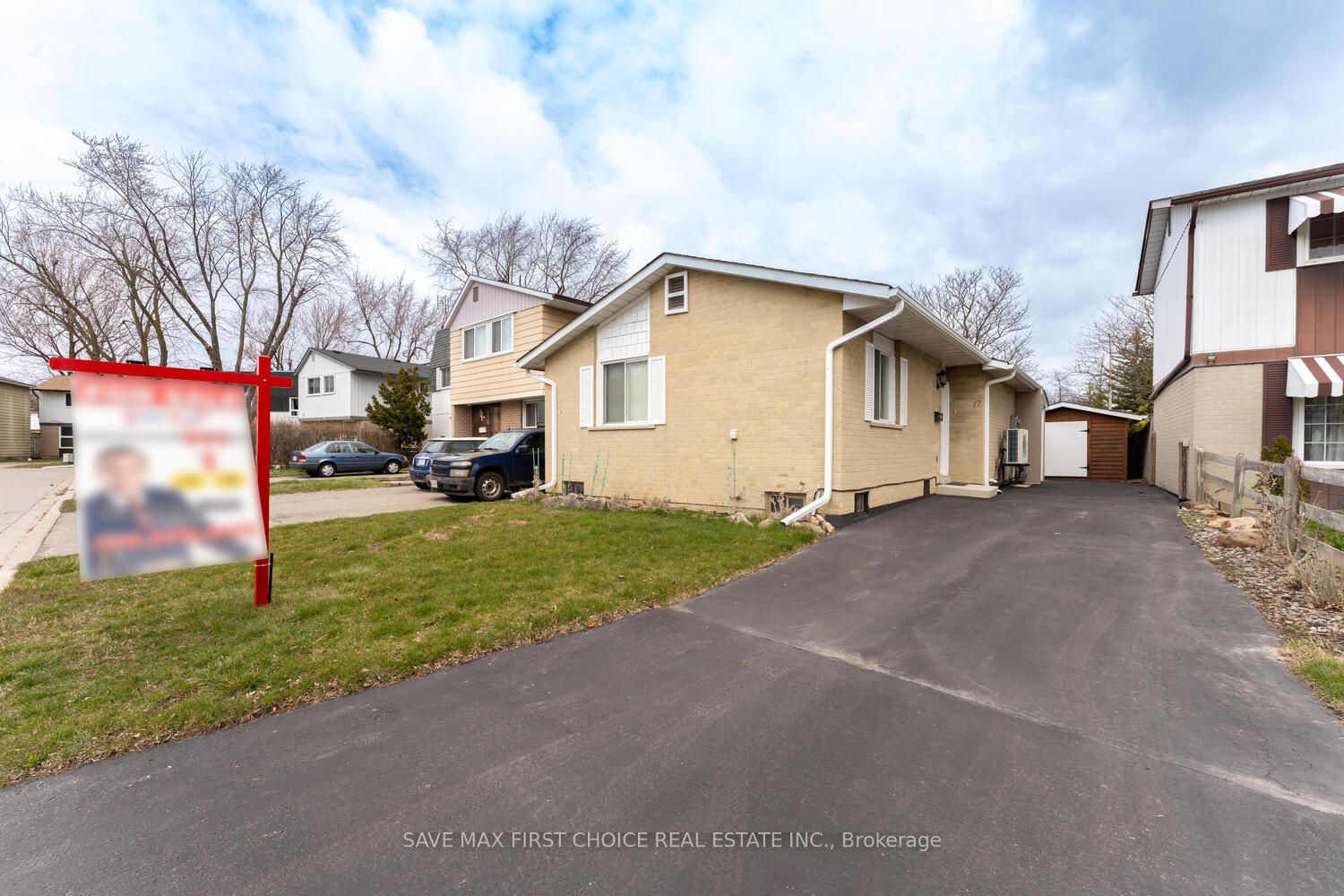 17 Haley Crt