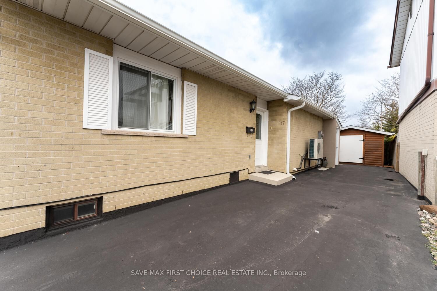 17 Haley Crt