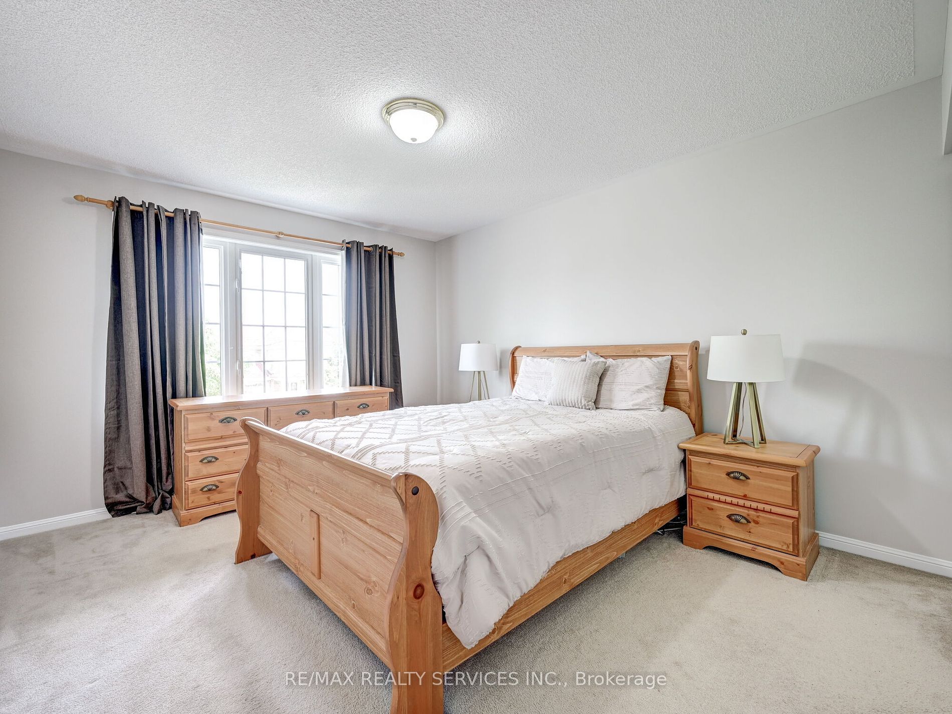 65 Sugarhill Dr