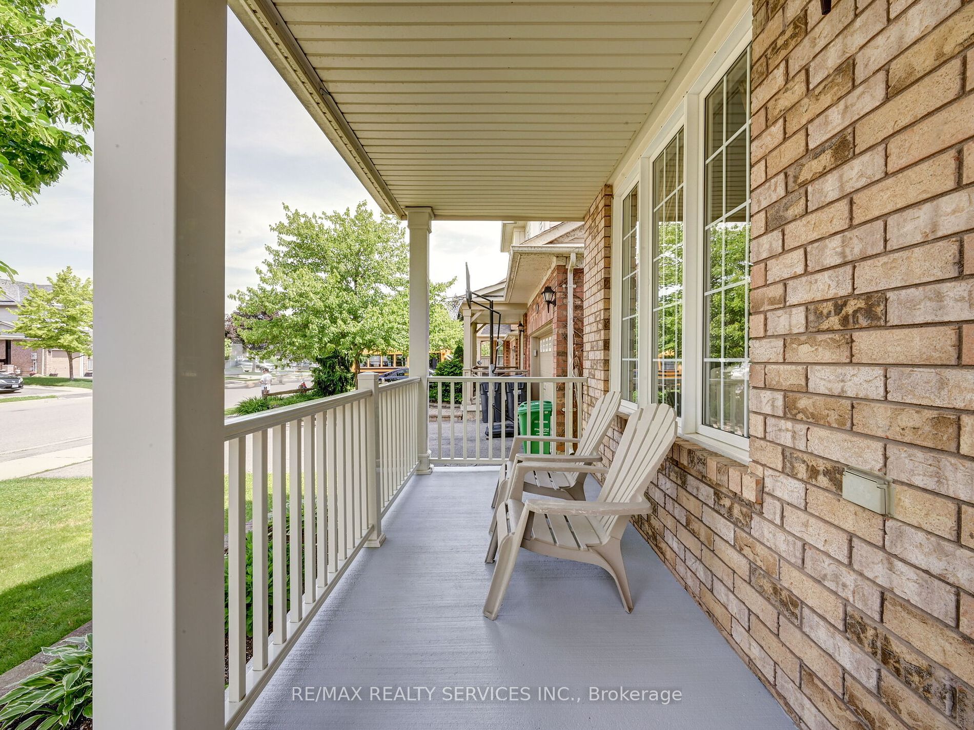 65 Sugarhill Dr