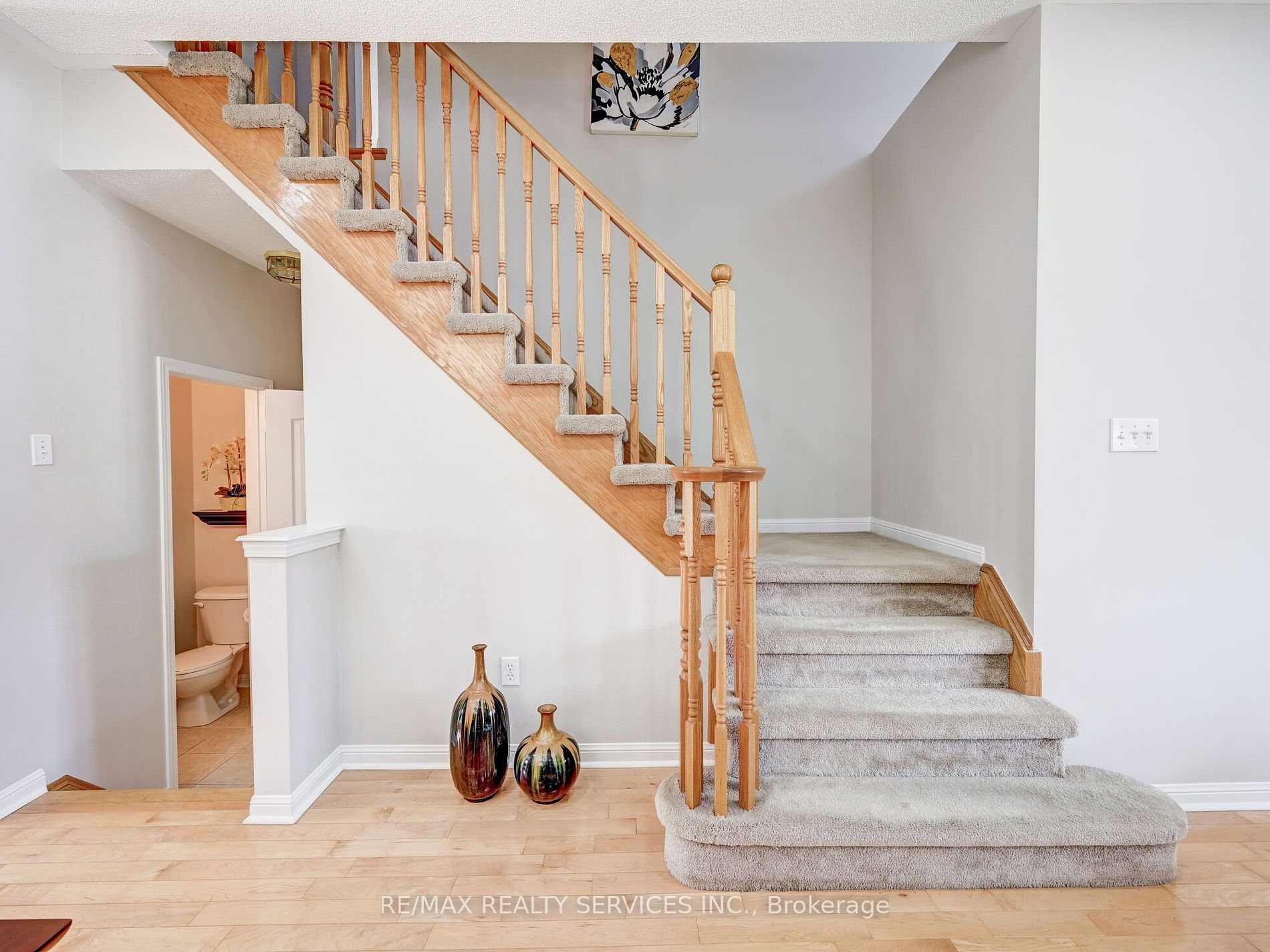 65 Sugarhill Dr