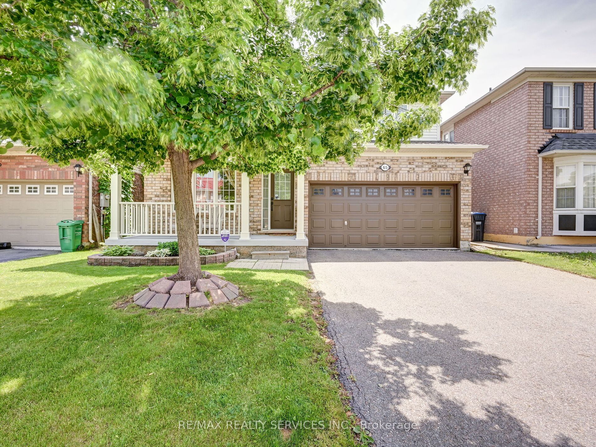 65 Sugarhill Dr