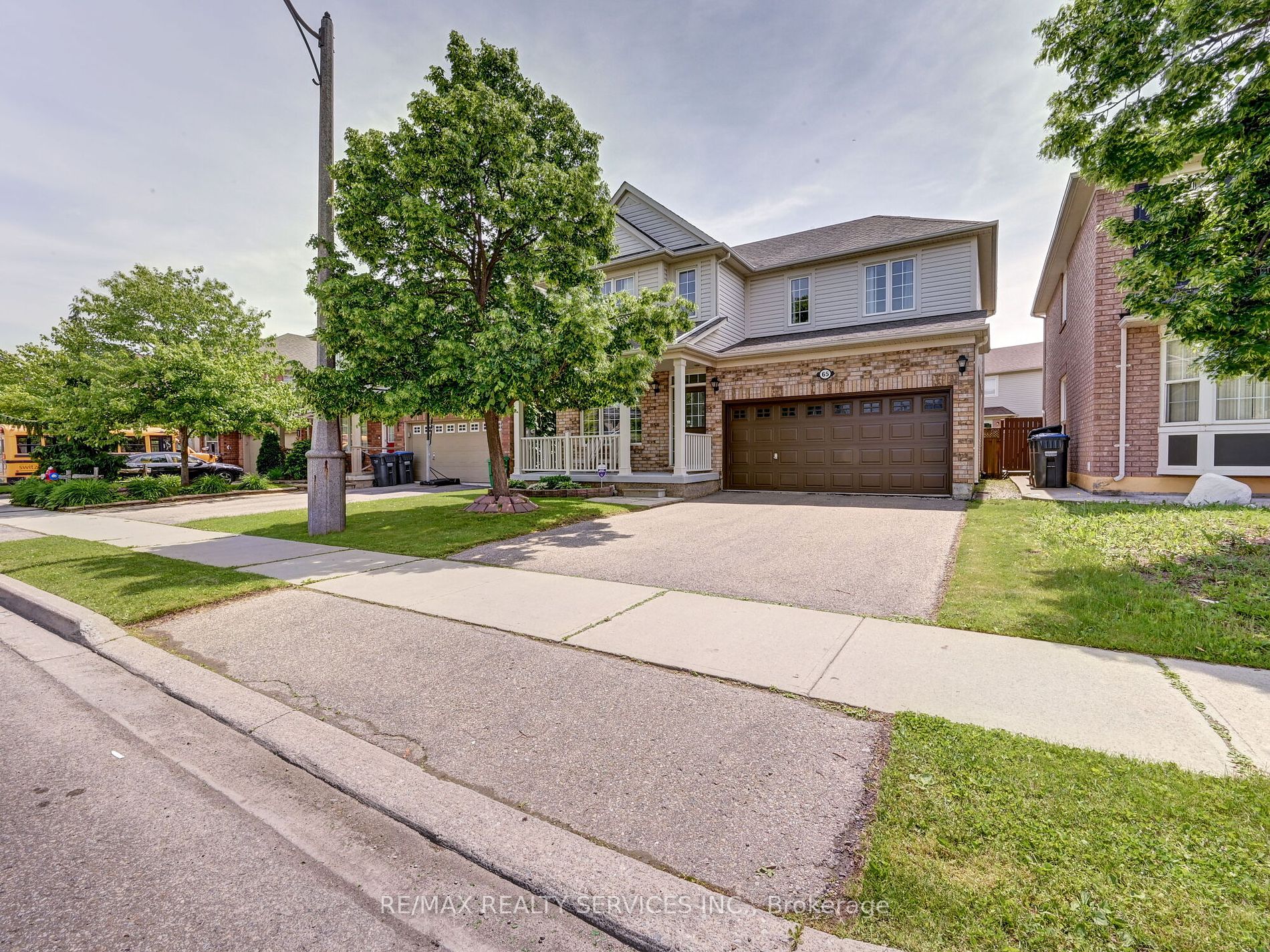 65 Sugarhill Dr