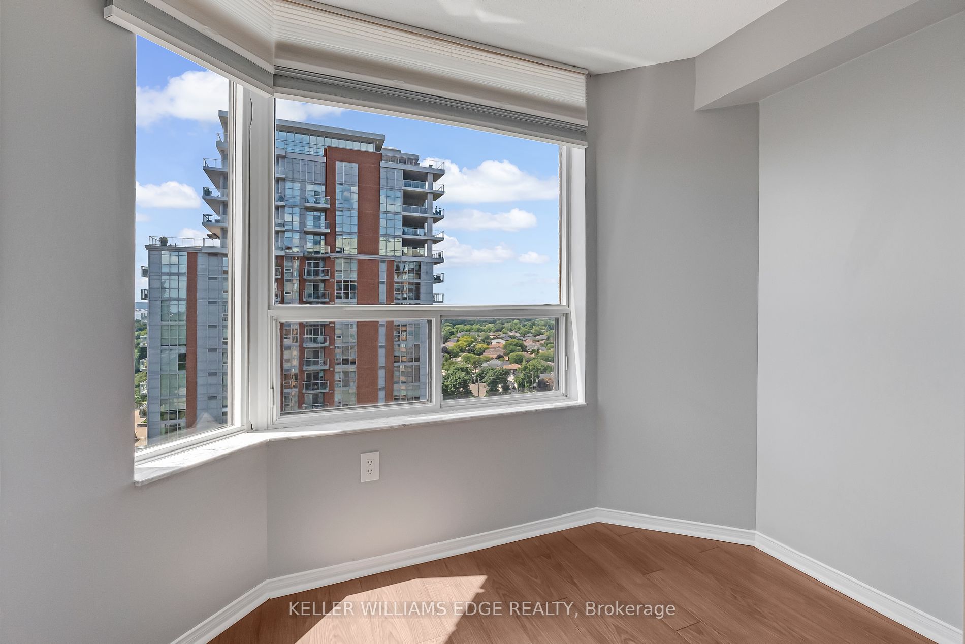 1270 Maple Crossing Blvd, #1702