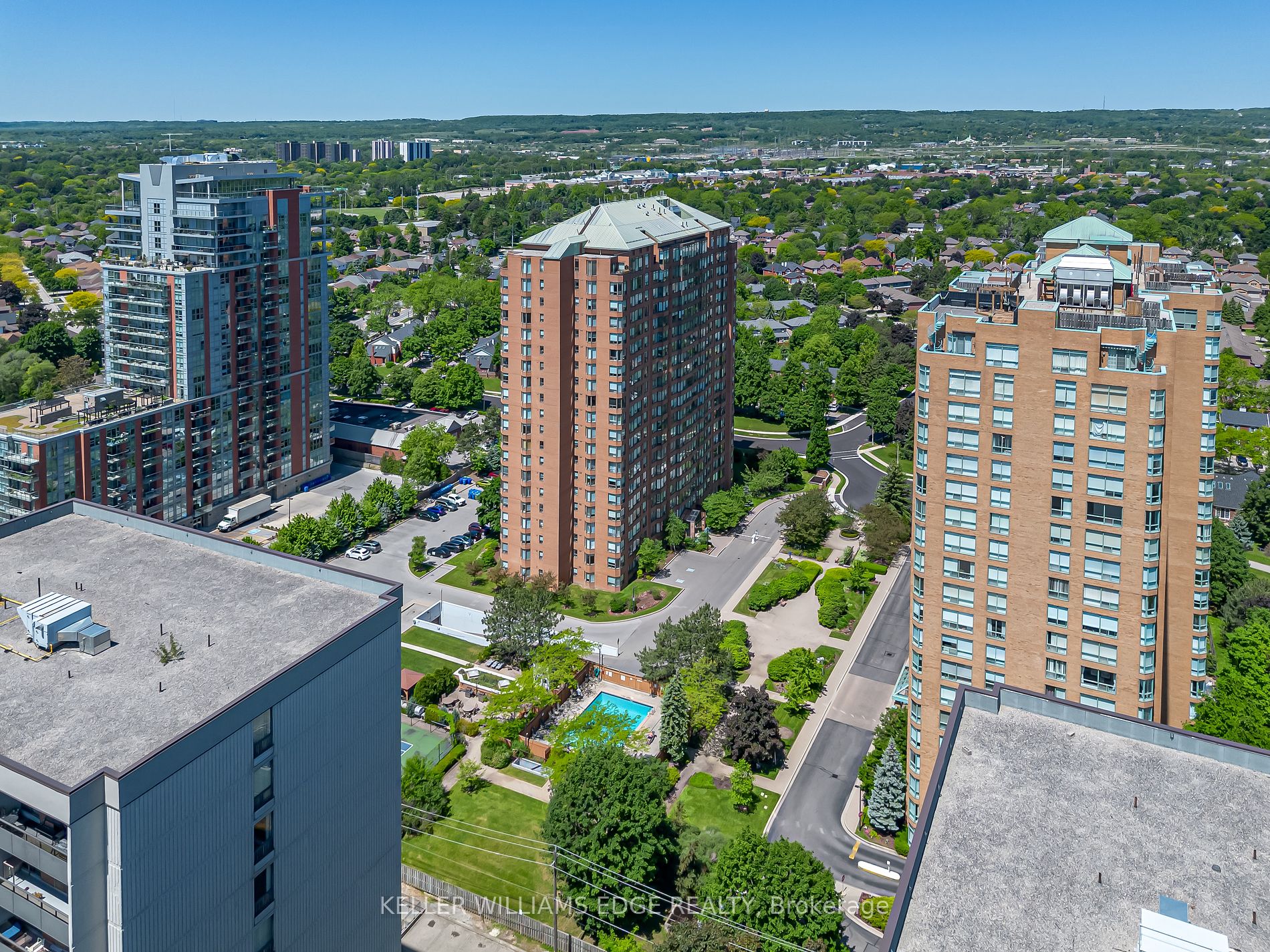 1270 Maple Crossing Blvd, #1702