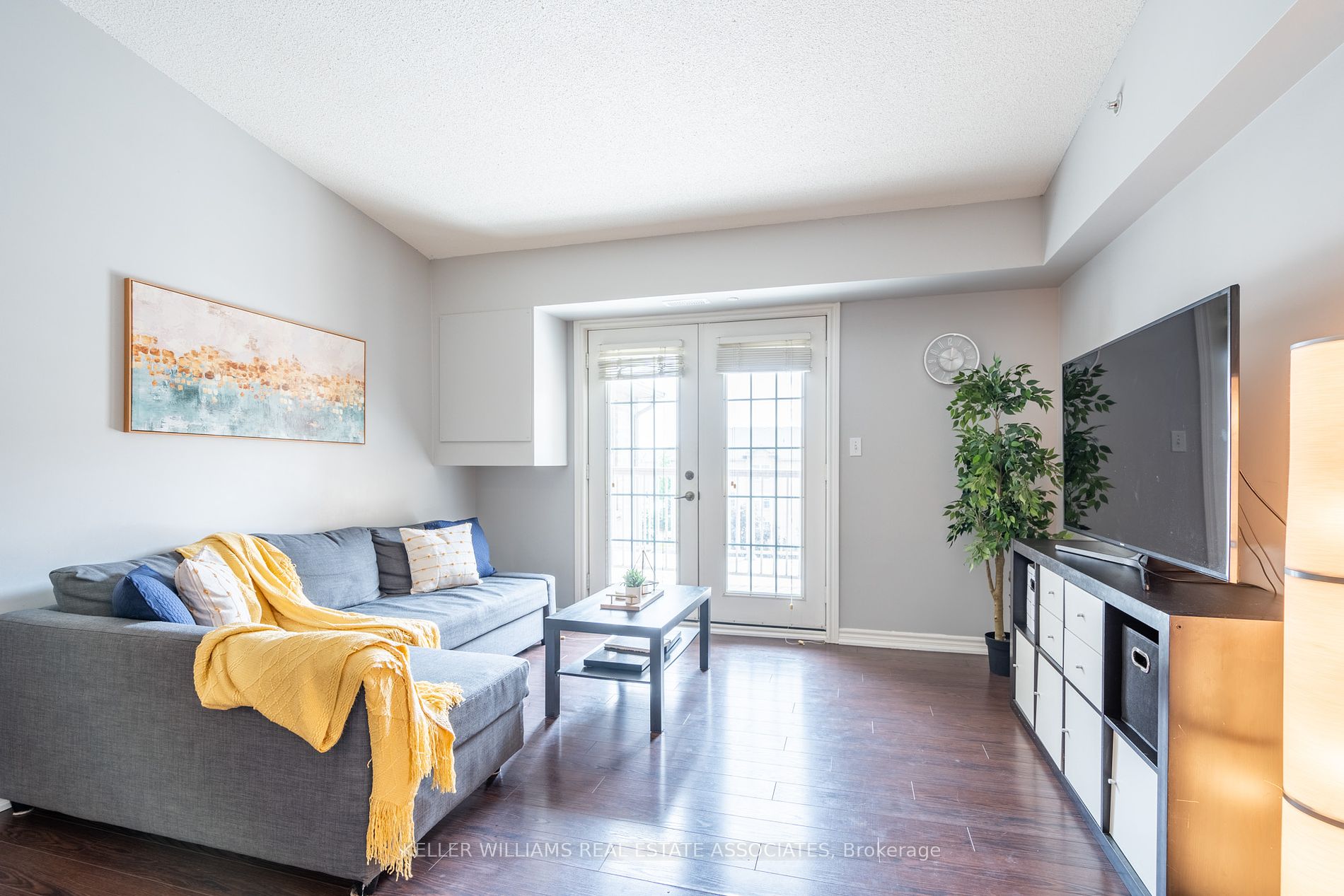 1490 Bishops Gate, #408