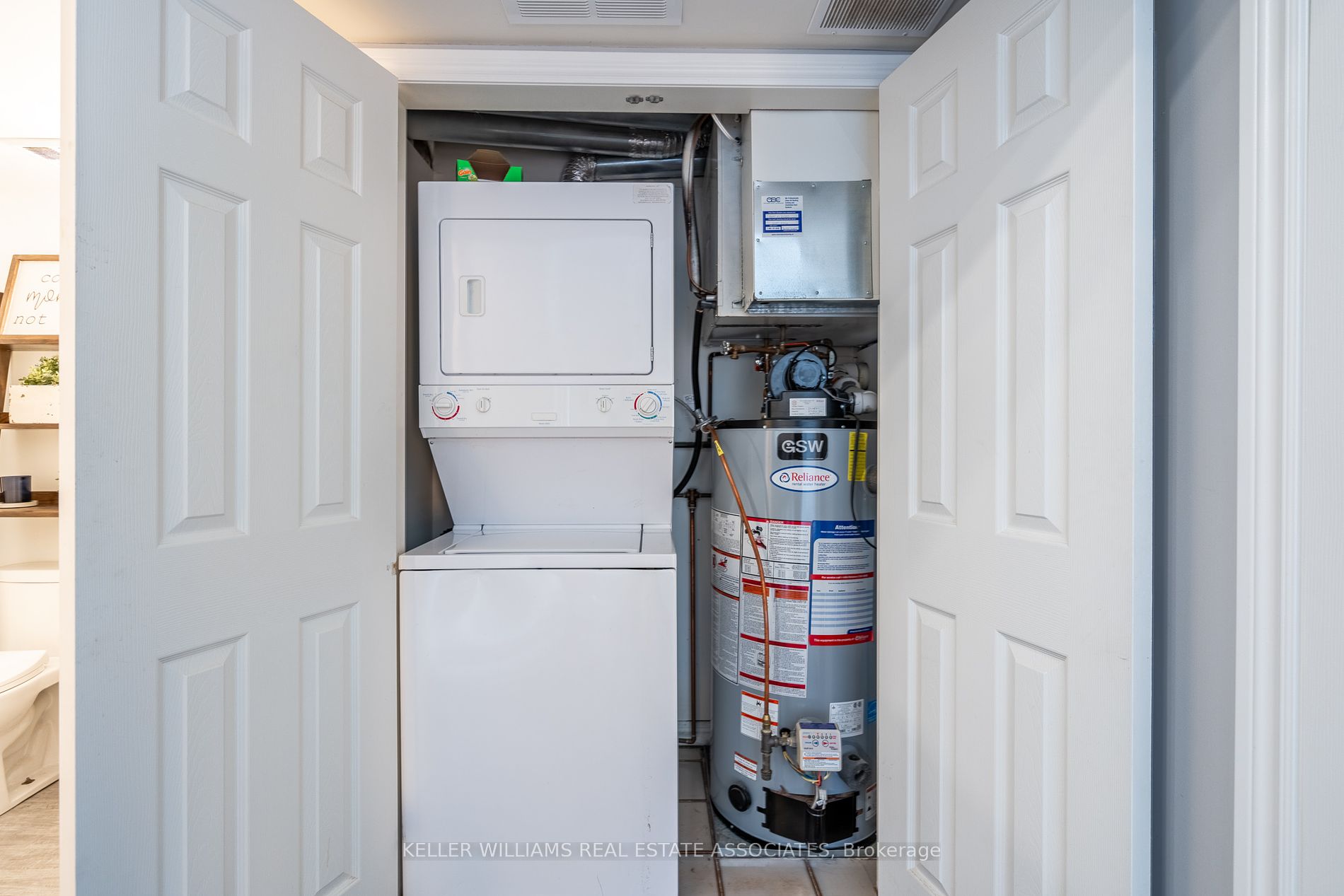 1490 Bishops Gate, #408
