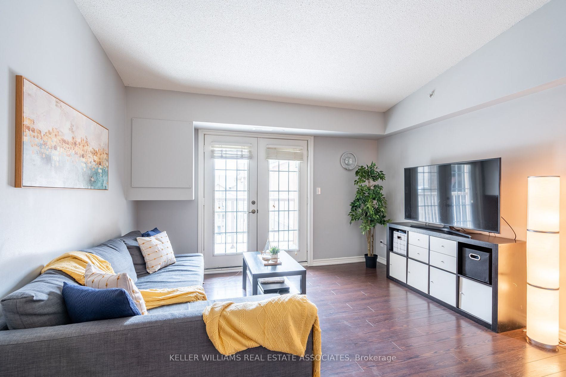 1490 Bishops Gate, #408