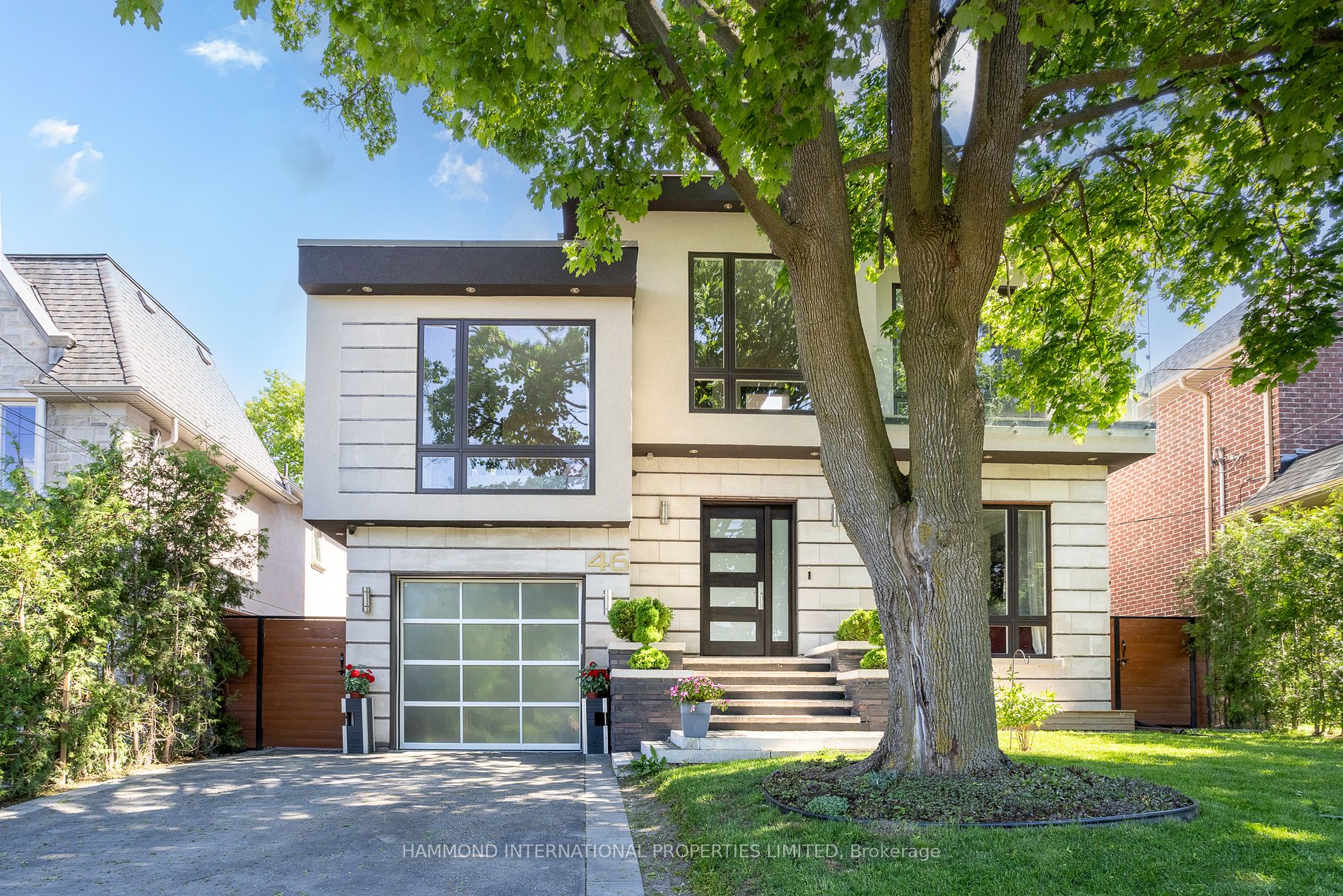 46 Ravenscrest Dr