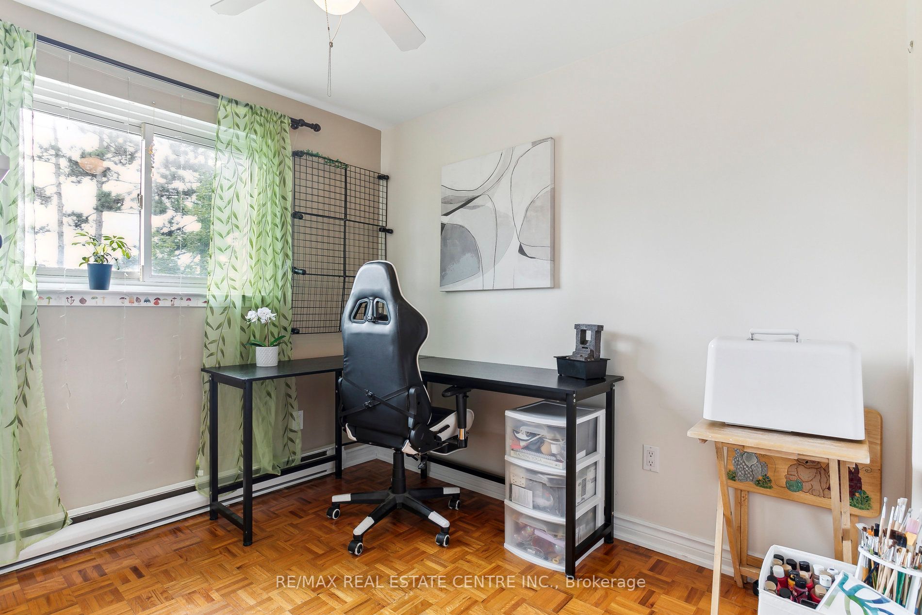 94 Darras Crt, #77
