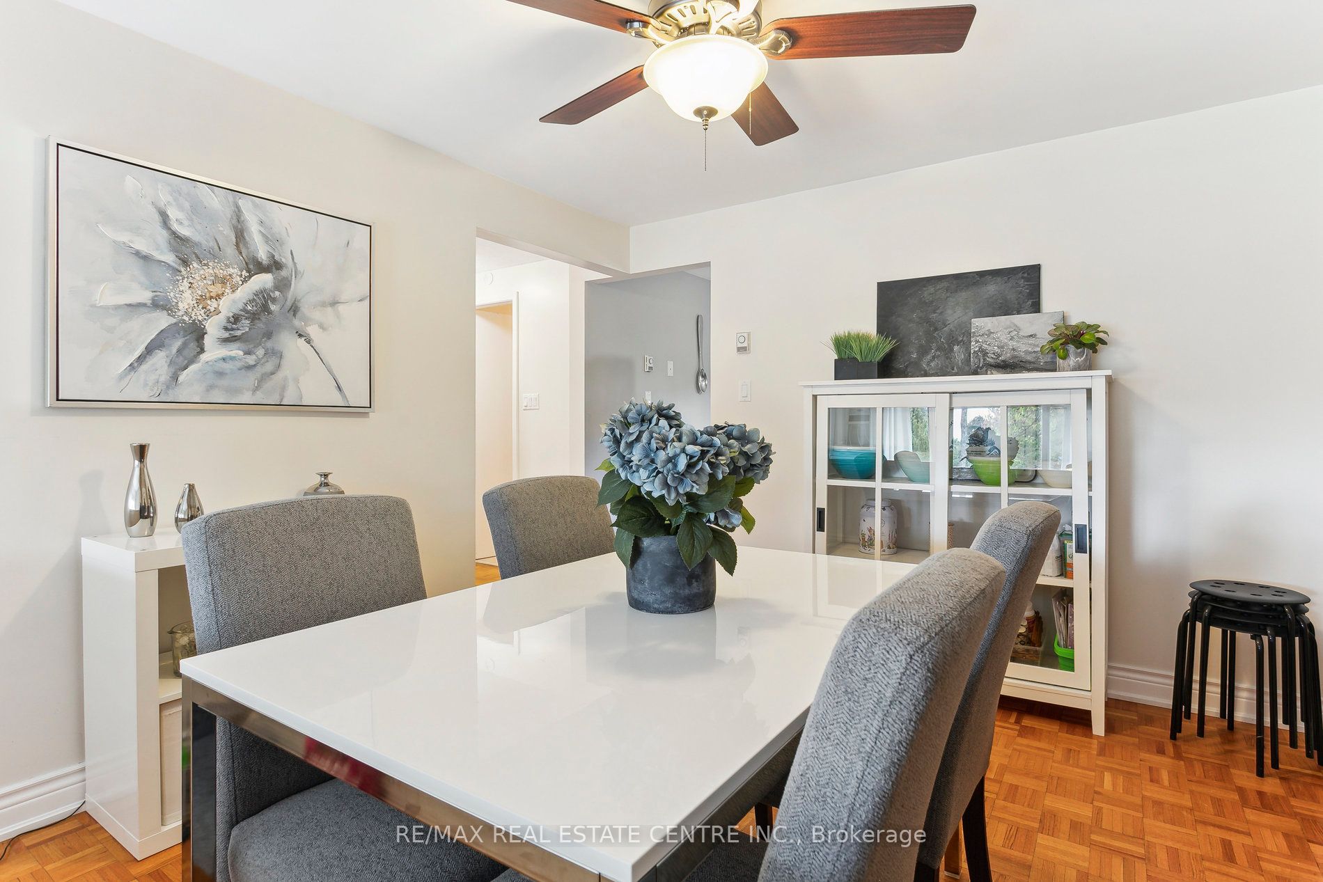 94 Darras Crt, #77
