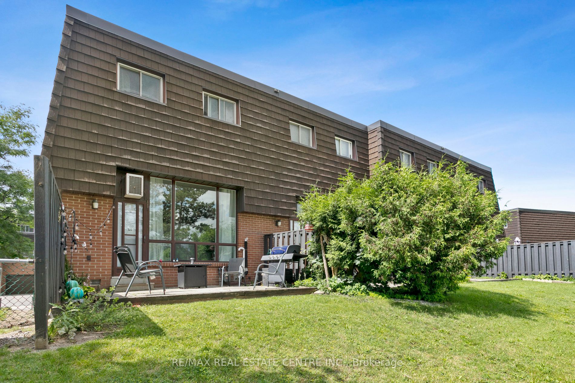 94 Darras Crt, #77