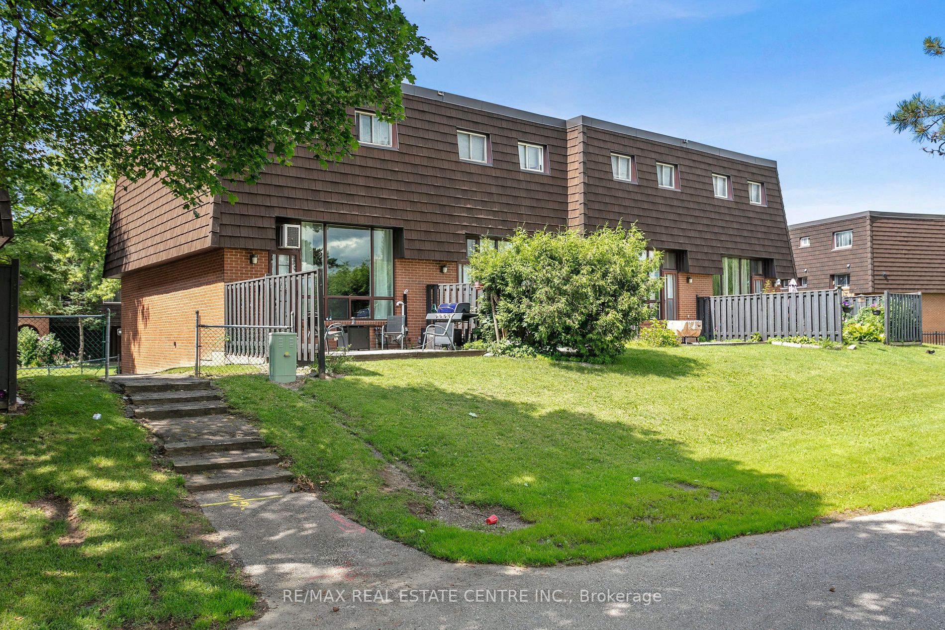 94 Darras Crt, #77