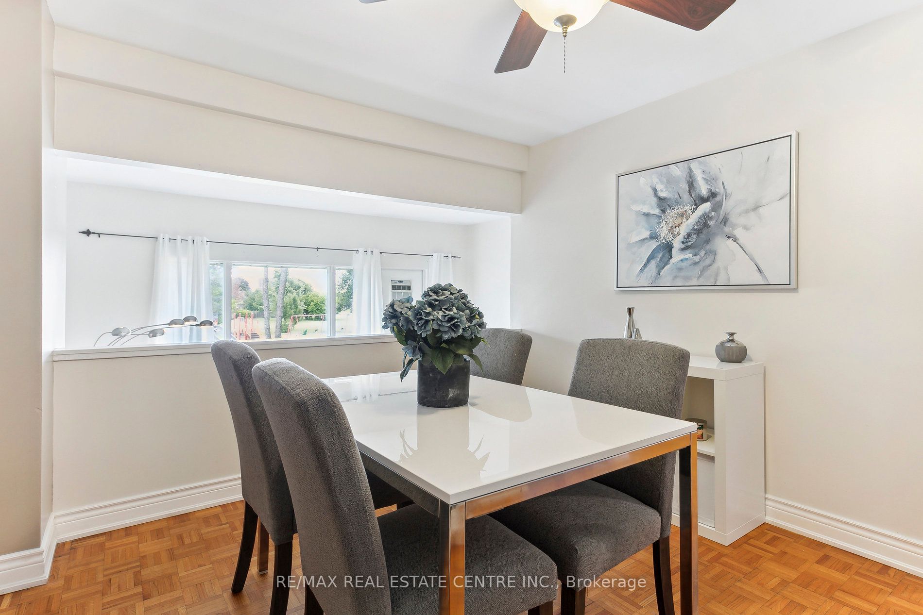 94 Darras Crt, #77