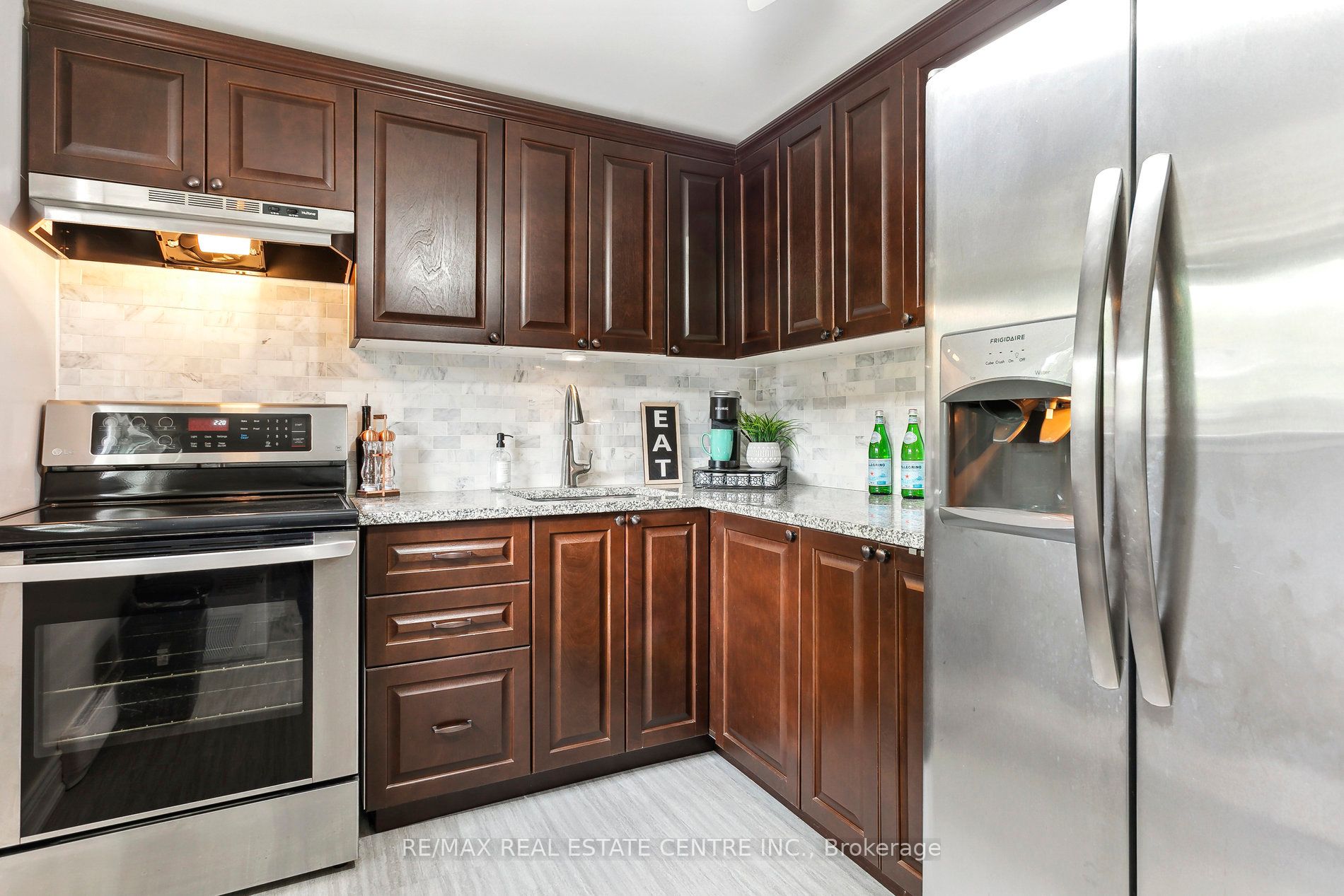 94 Darras Crt, #77