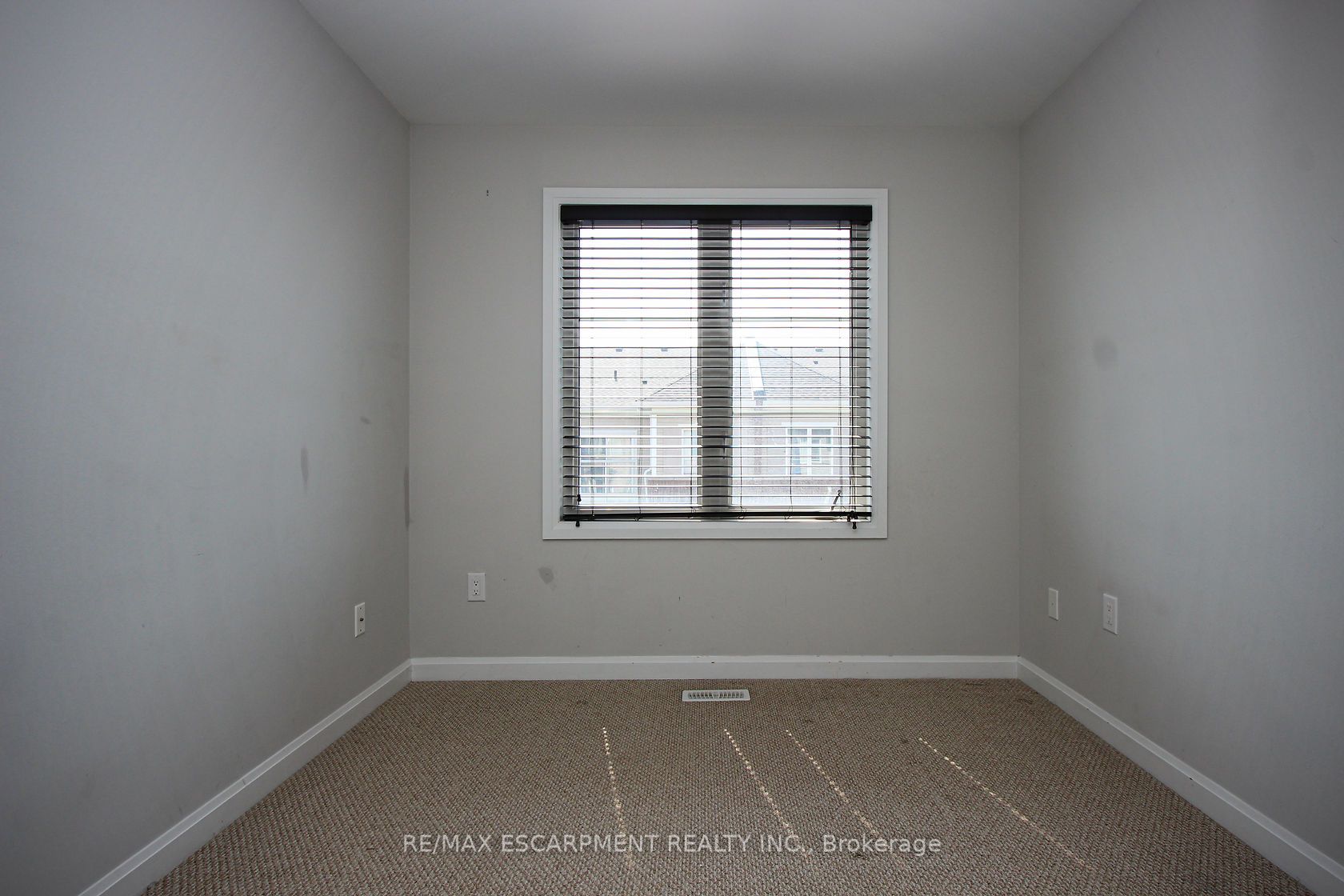 165 Hampshire Way #36