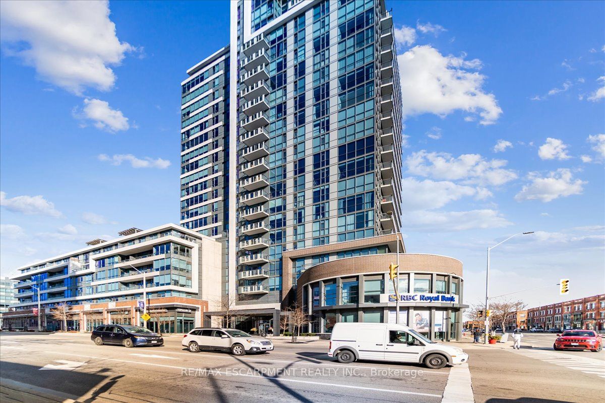 1 Hurontario St, #316