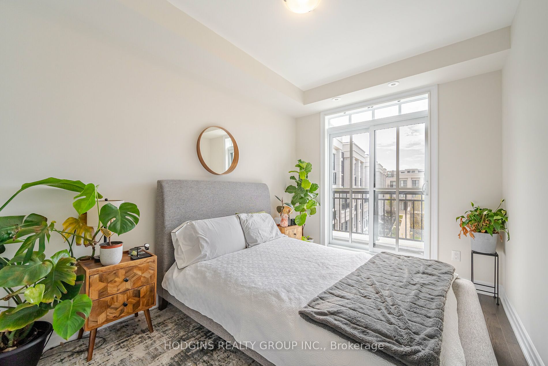 1180 Cawthra Road, #108