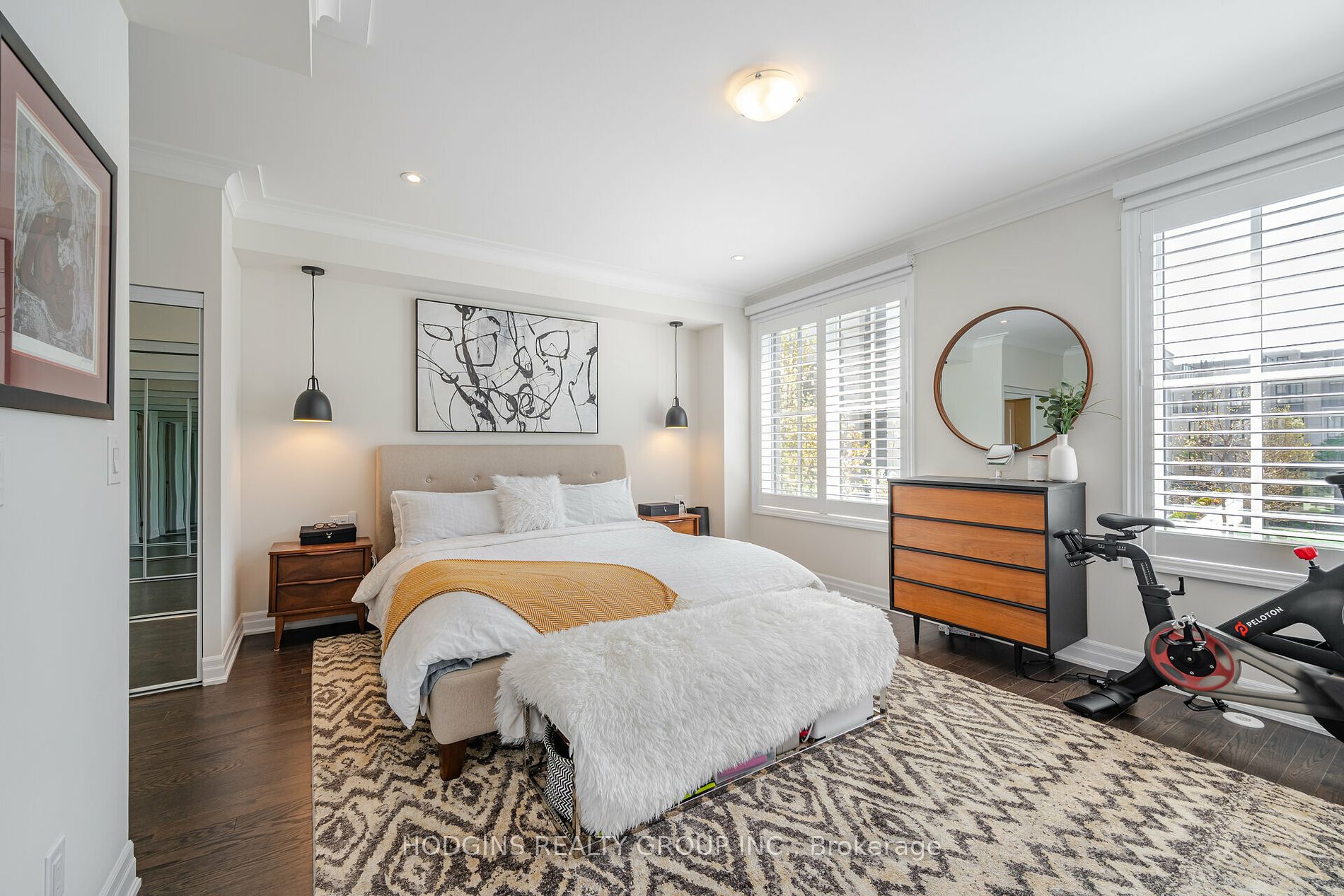 1180 Cawthra Road, #108