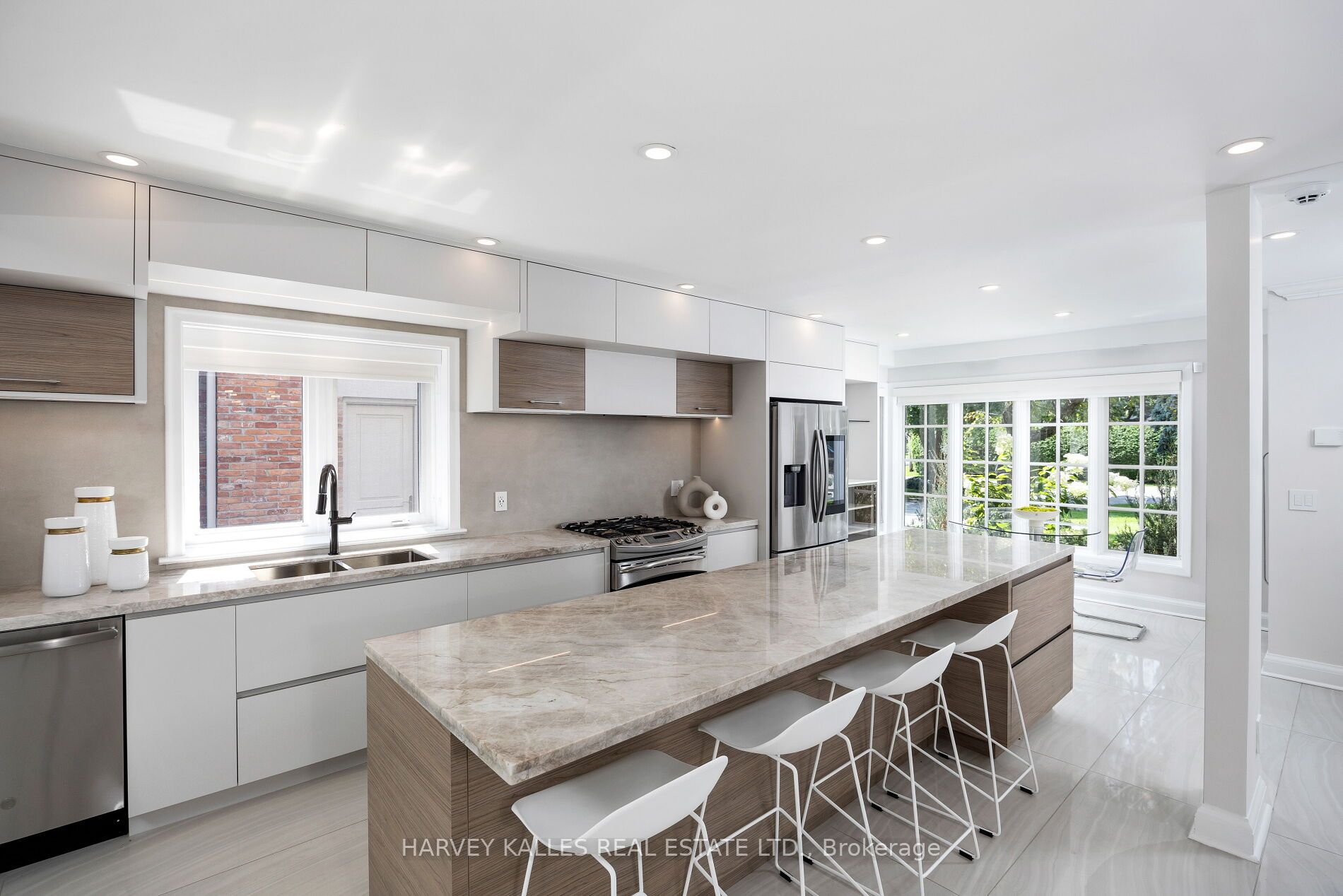 59 Edgevalley Drive