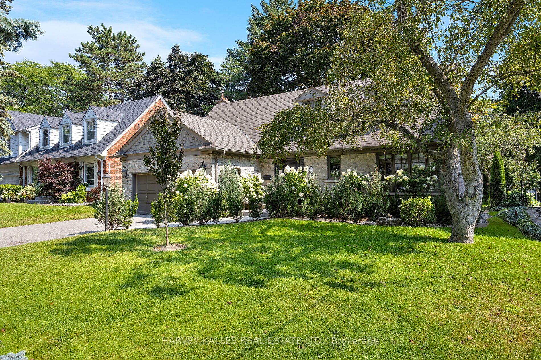 59 Edgevalley Drive