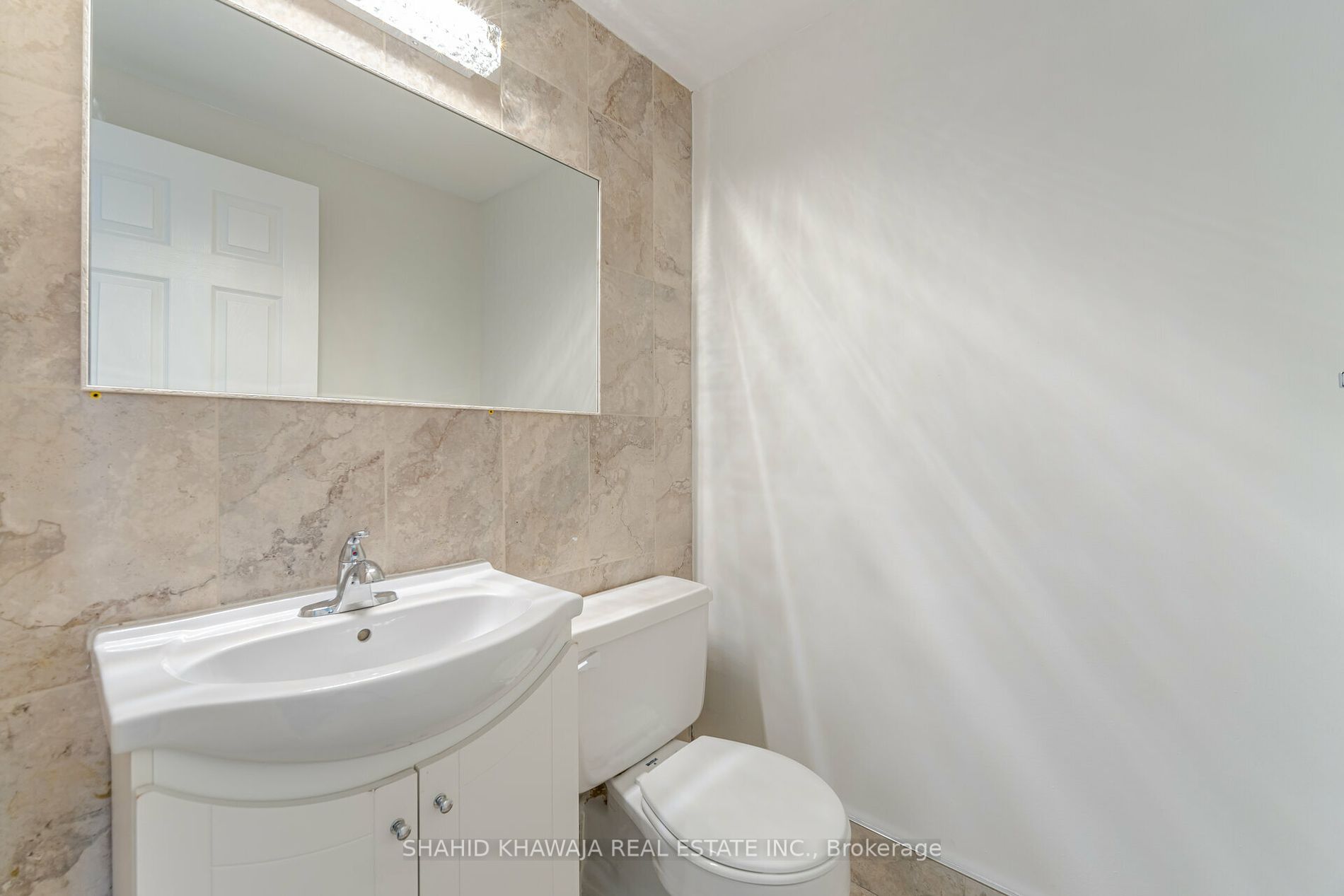 2121 Roche Crt, #721