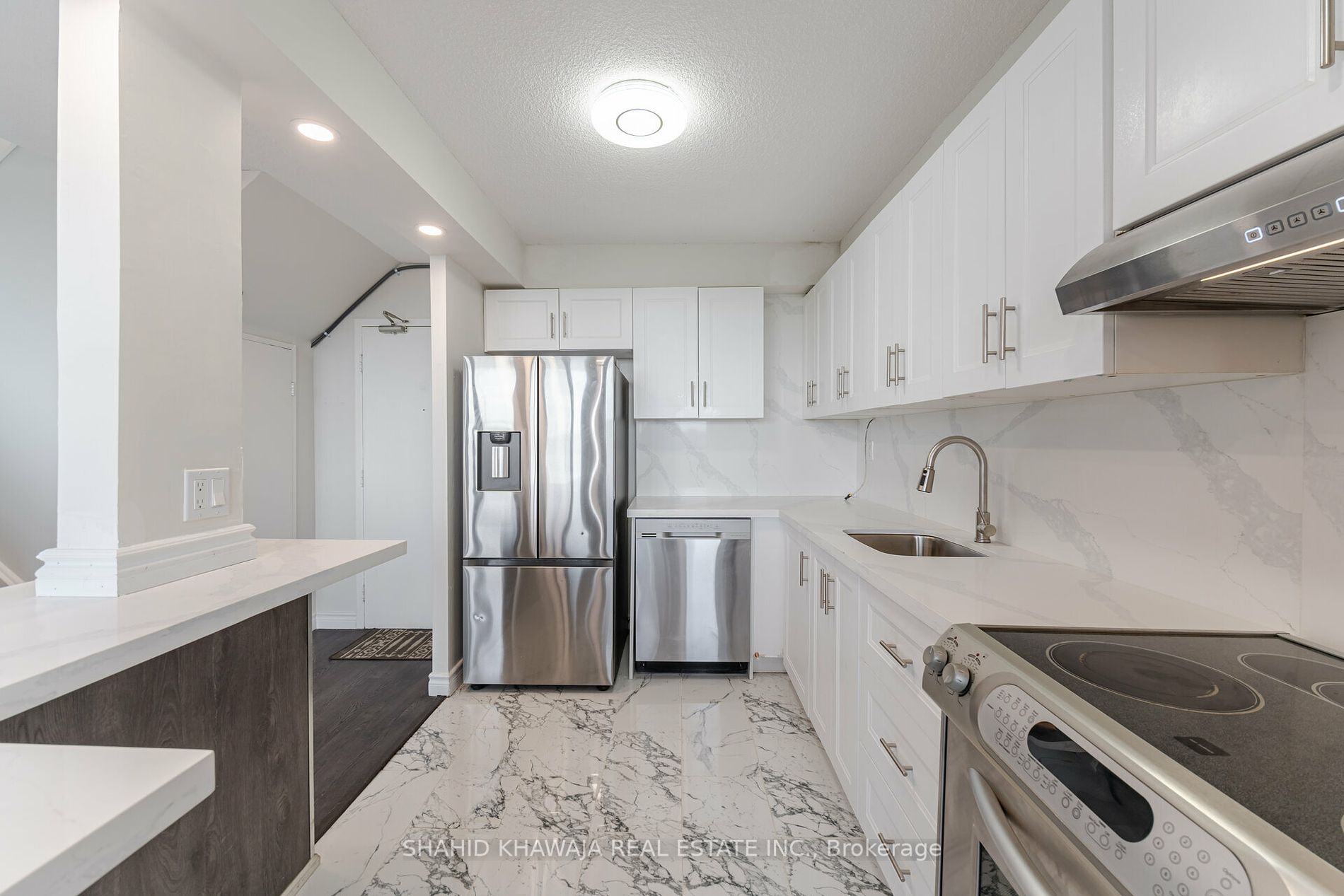 2121 Roche Crt, #721