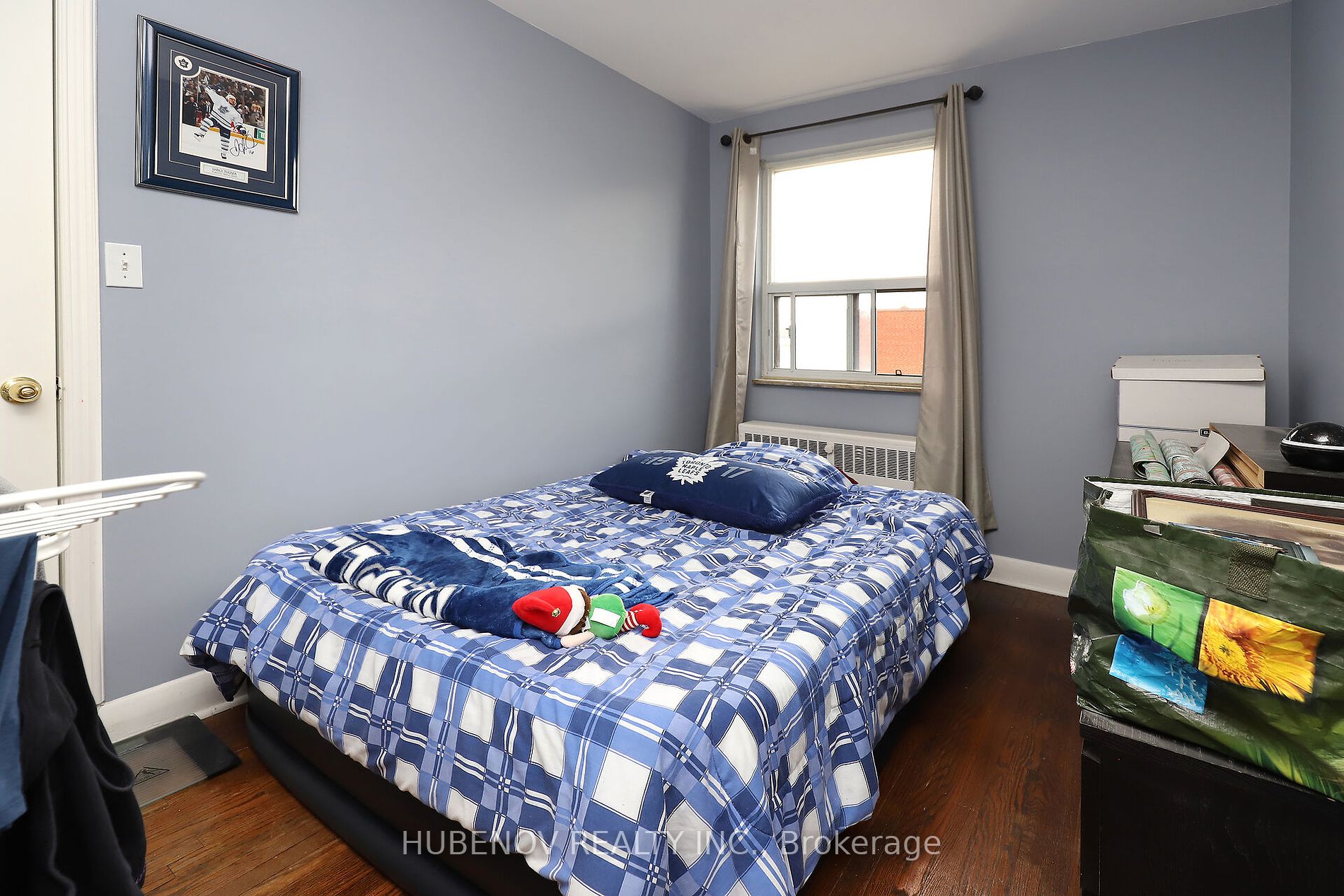 321 Lakeshore Road E