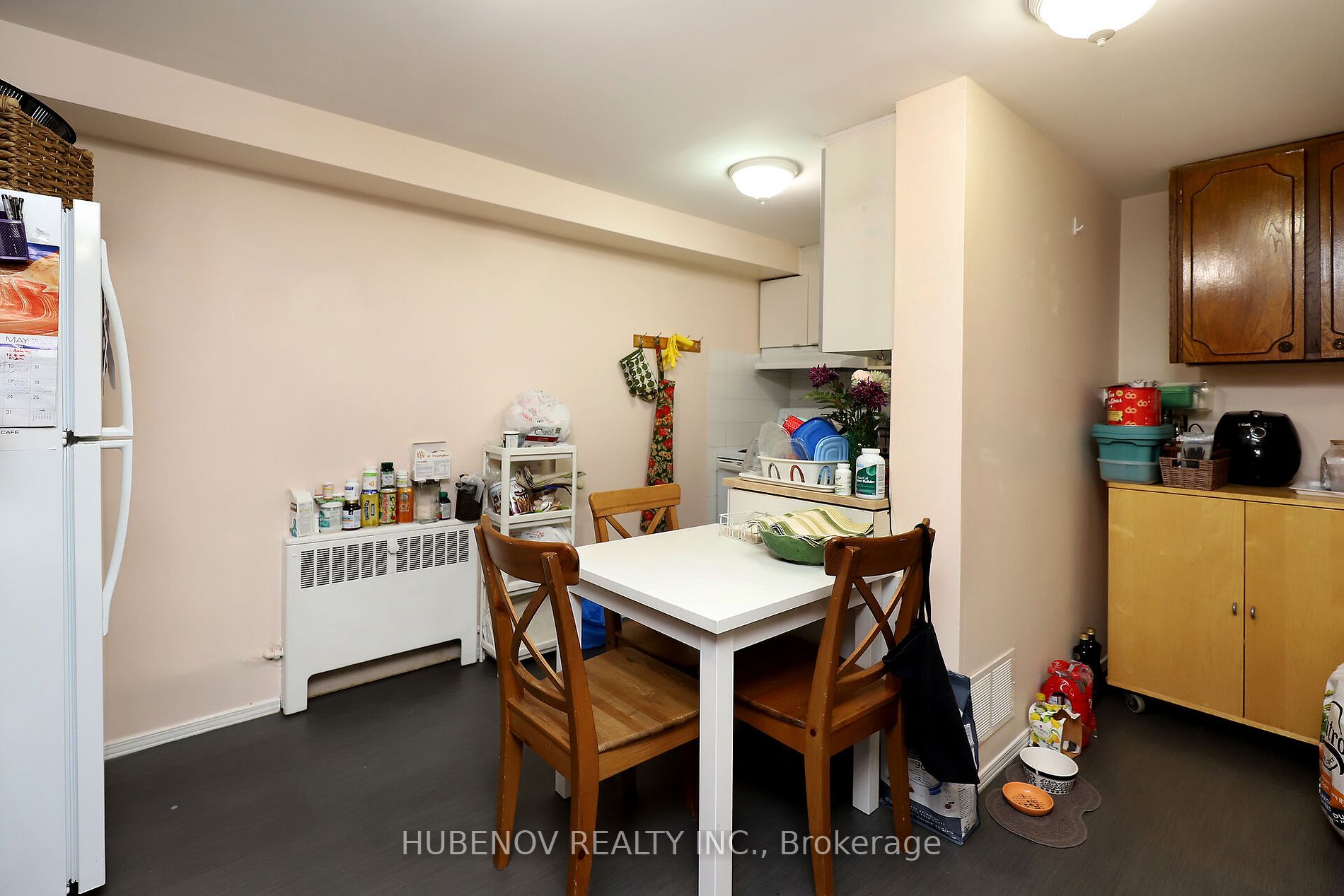 321 Lakeshore Road E