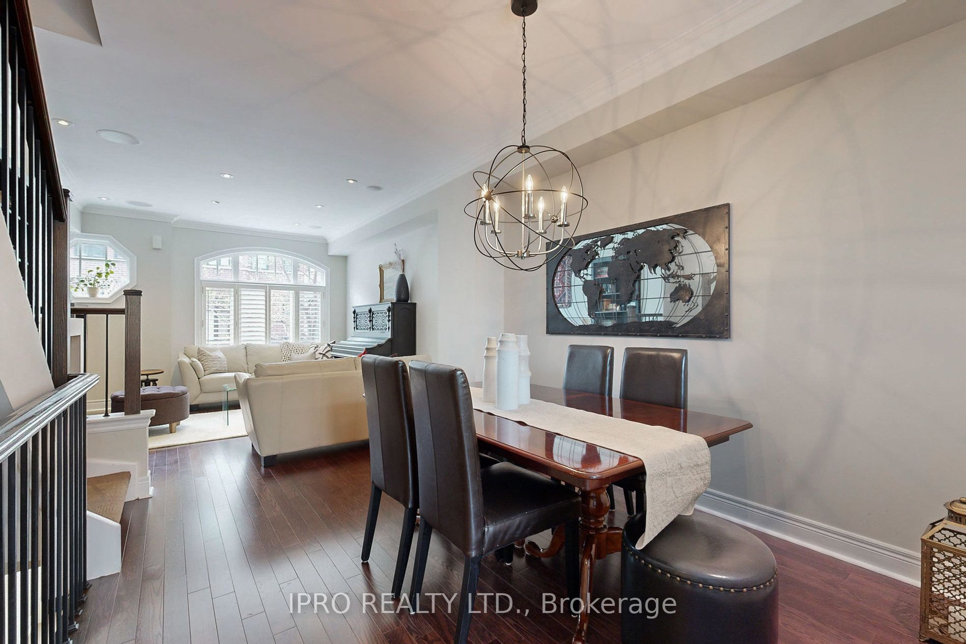 70 Lobo Mews