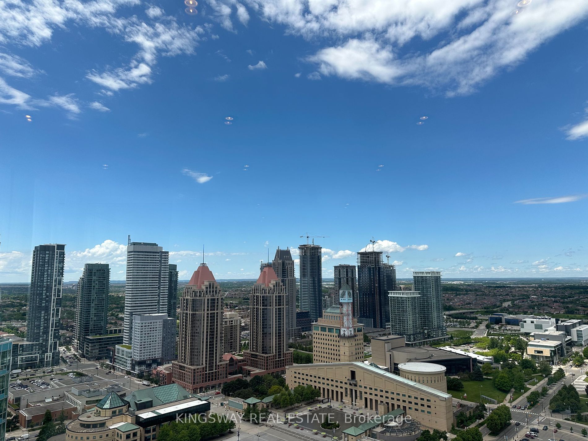 220 Burnhamthorpe Road W #3404