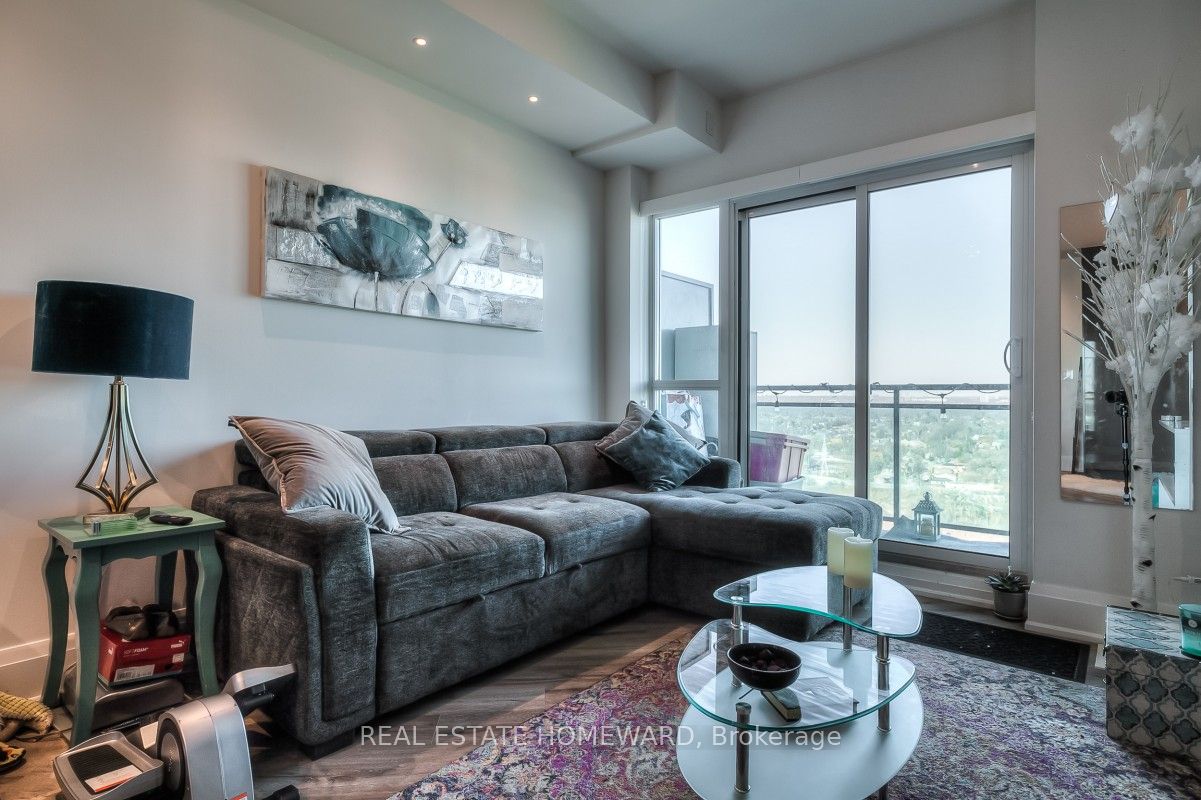 165 Legion Rd N, #2734