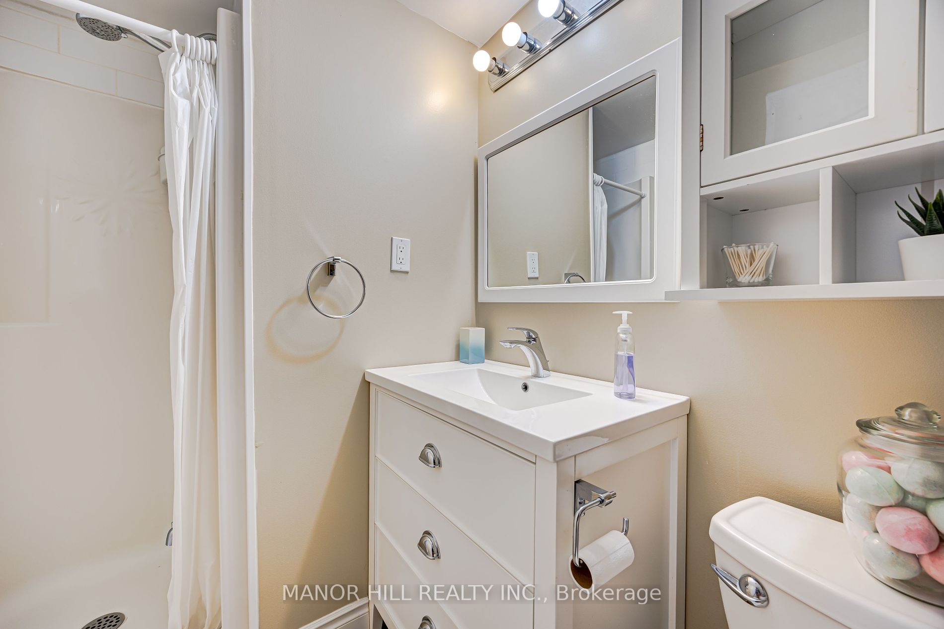 1300 Marlborough Court, #523