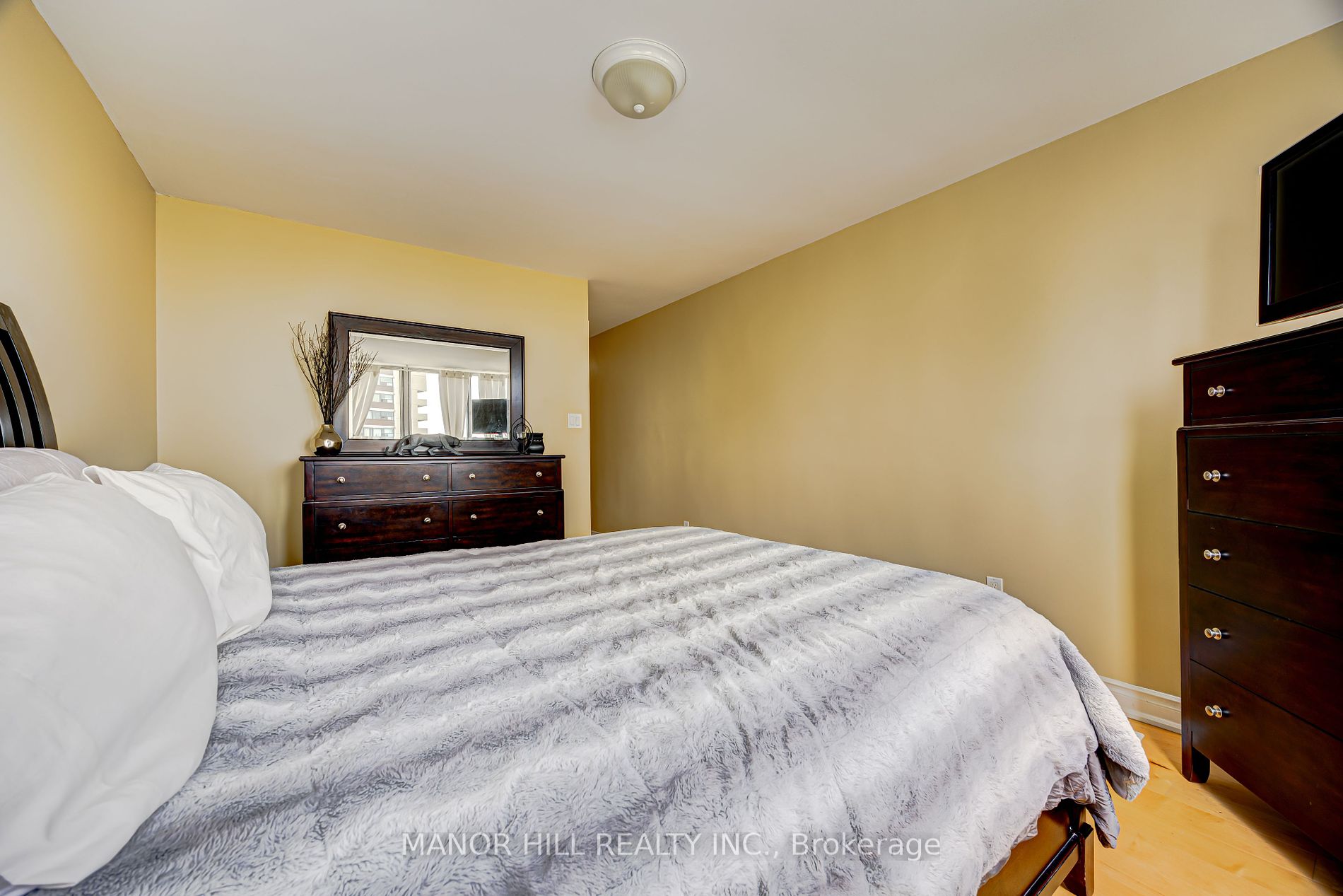 1300 Marlborough Court, #523
