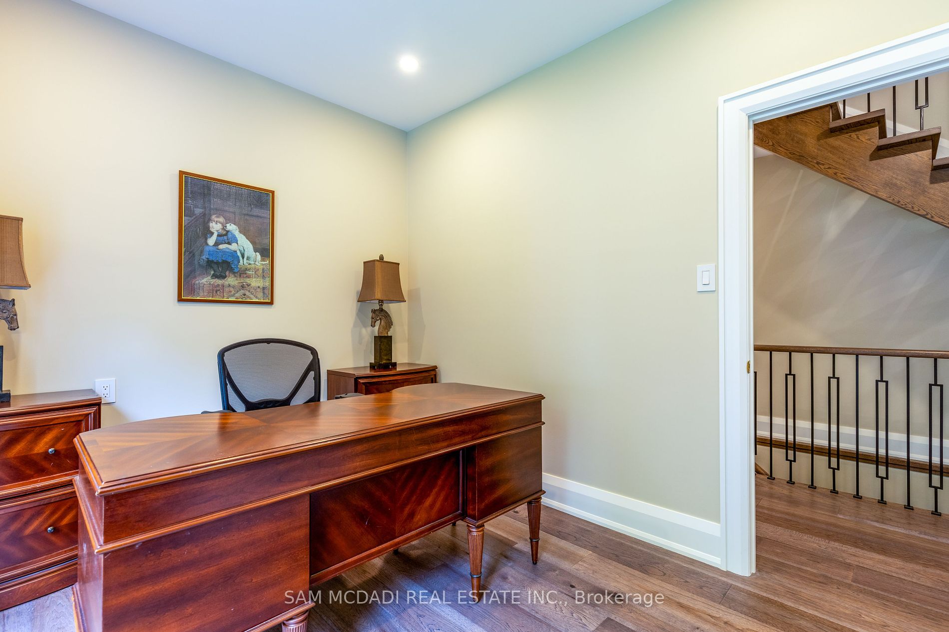 1390 Meadow Green Court