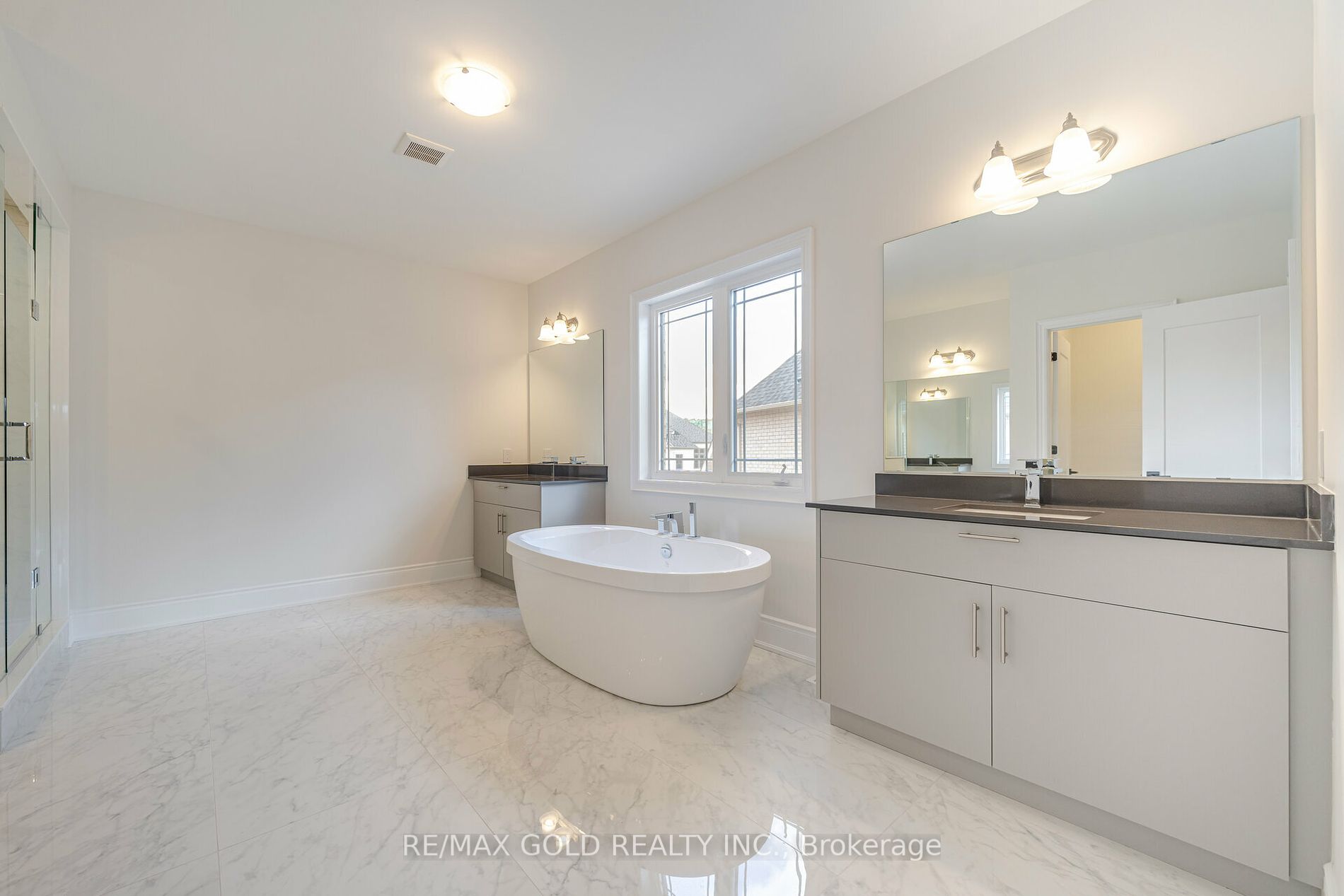80 Raspberry Ridge Ave