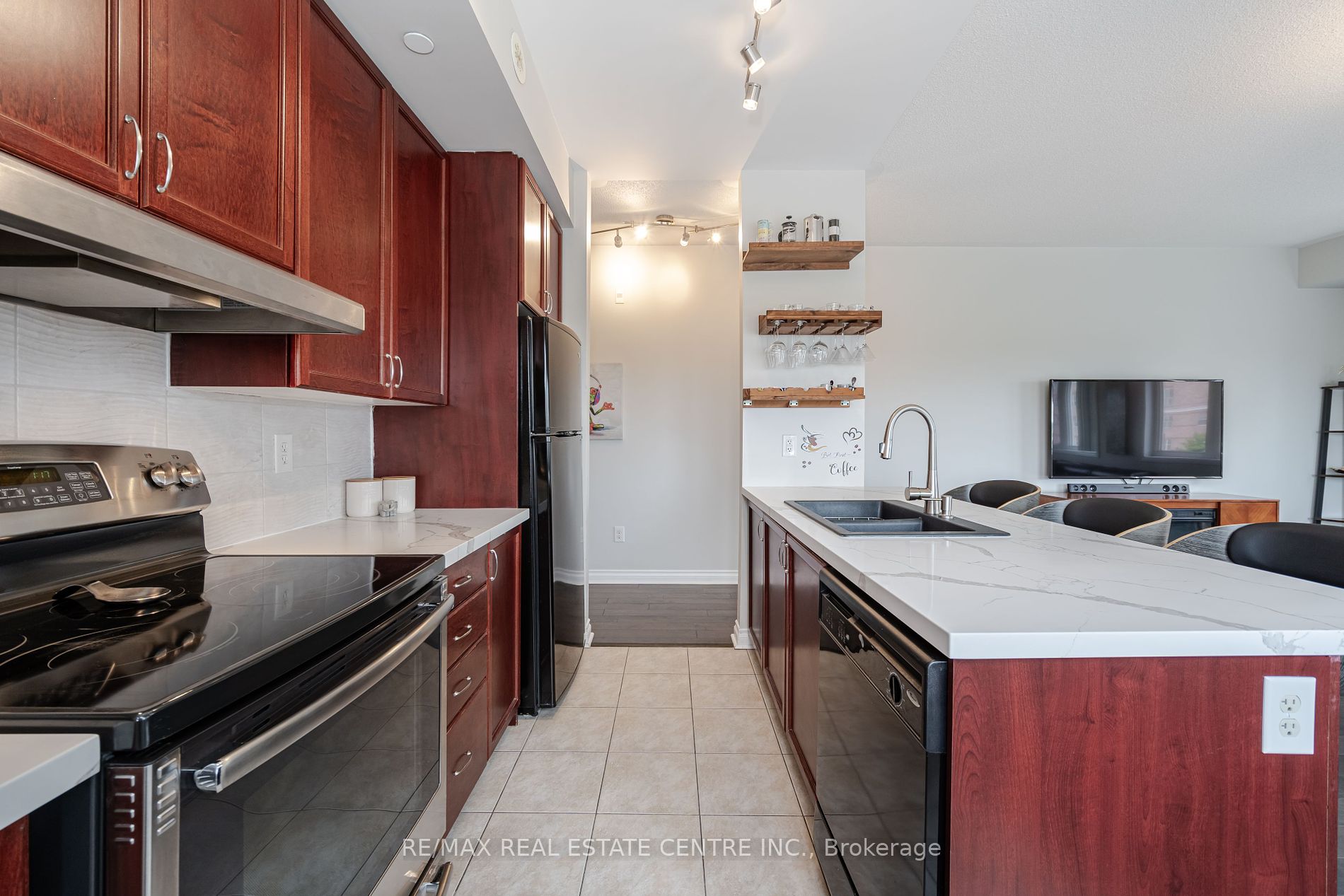 5150 Winston Churchill Boulevard #305