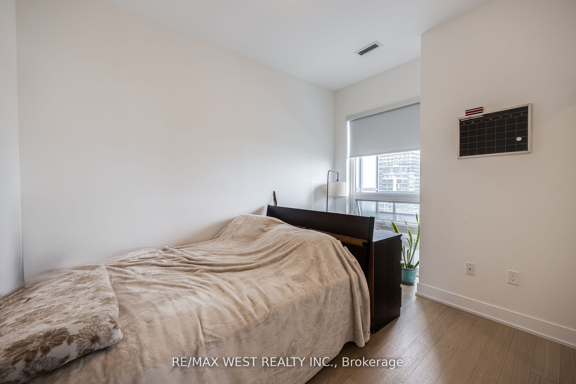 20 Shore Breeze Drive, #702