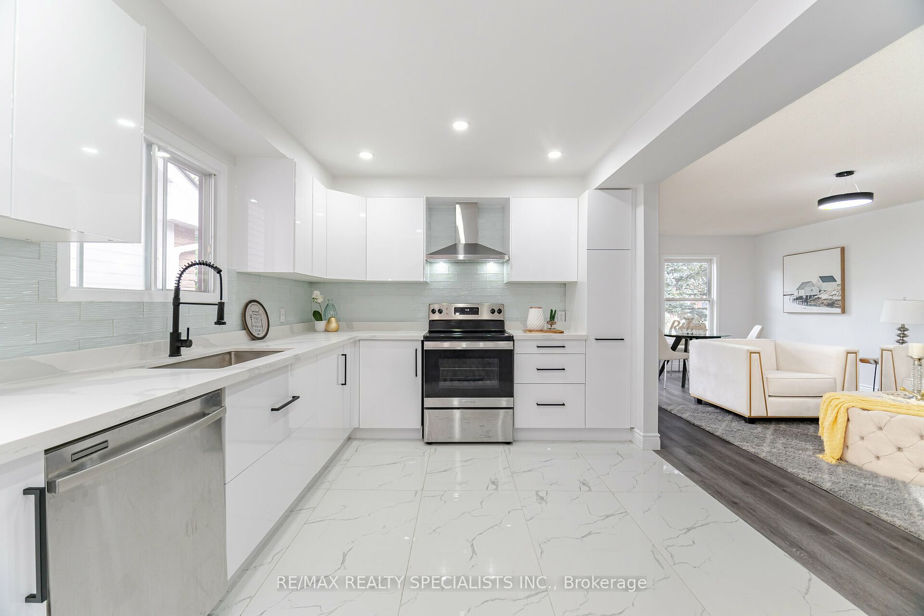 37 Ladin Drive