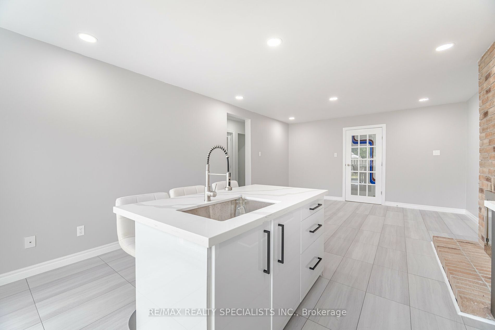 37 Ladin Drive