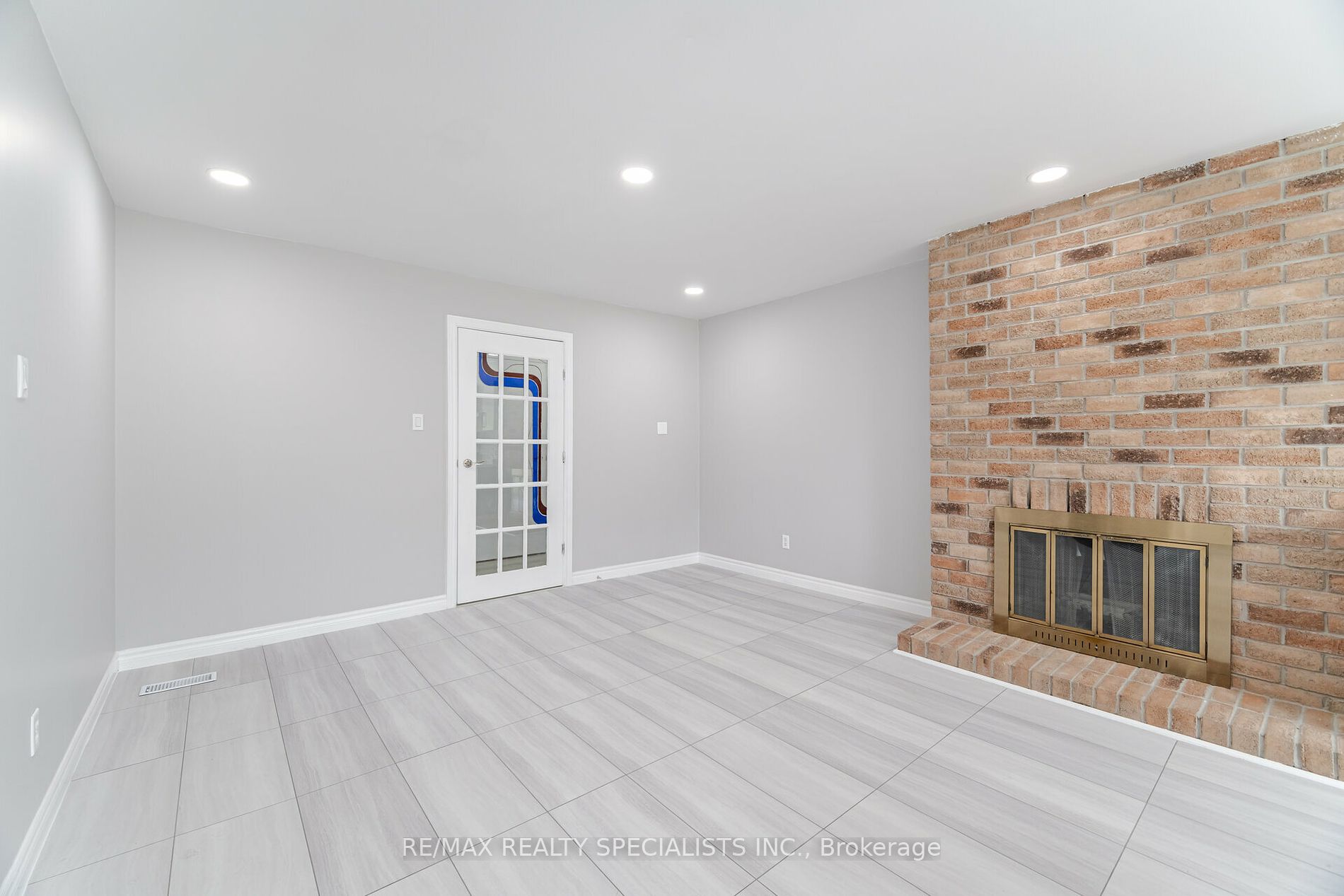 37 Ladin Drive