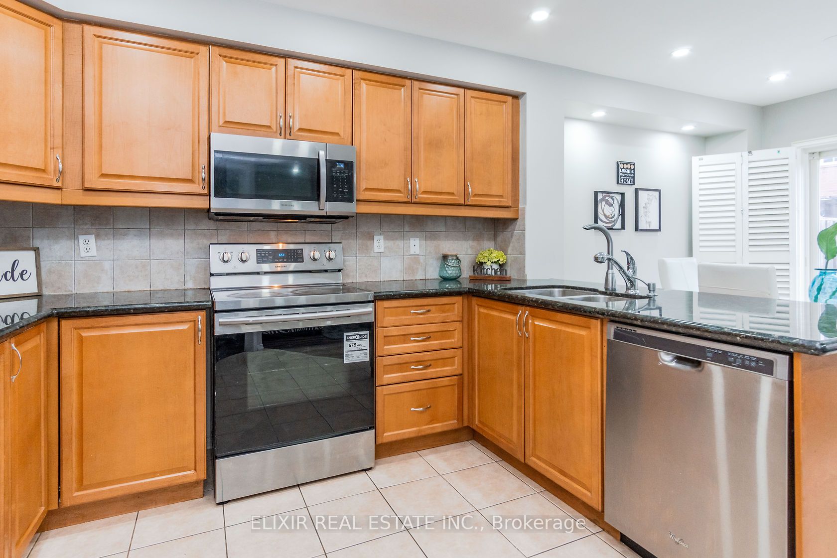 32 Trumpet Valley Boulevard