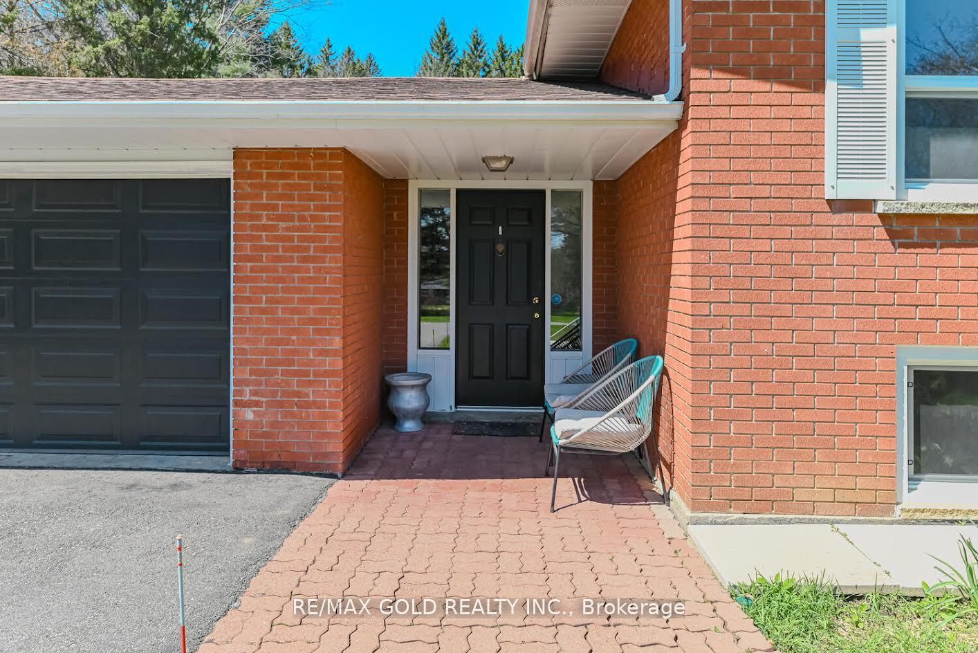 331 King Street E