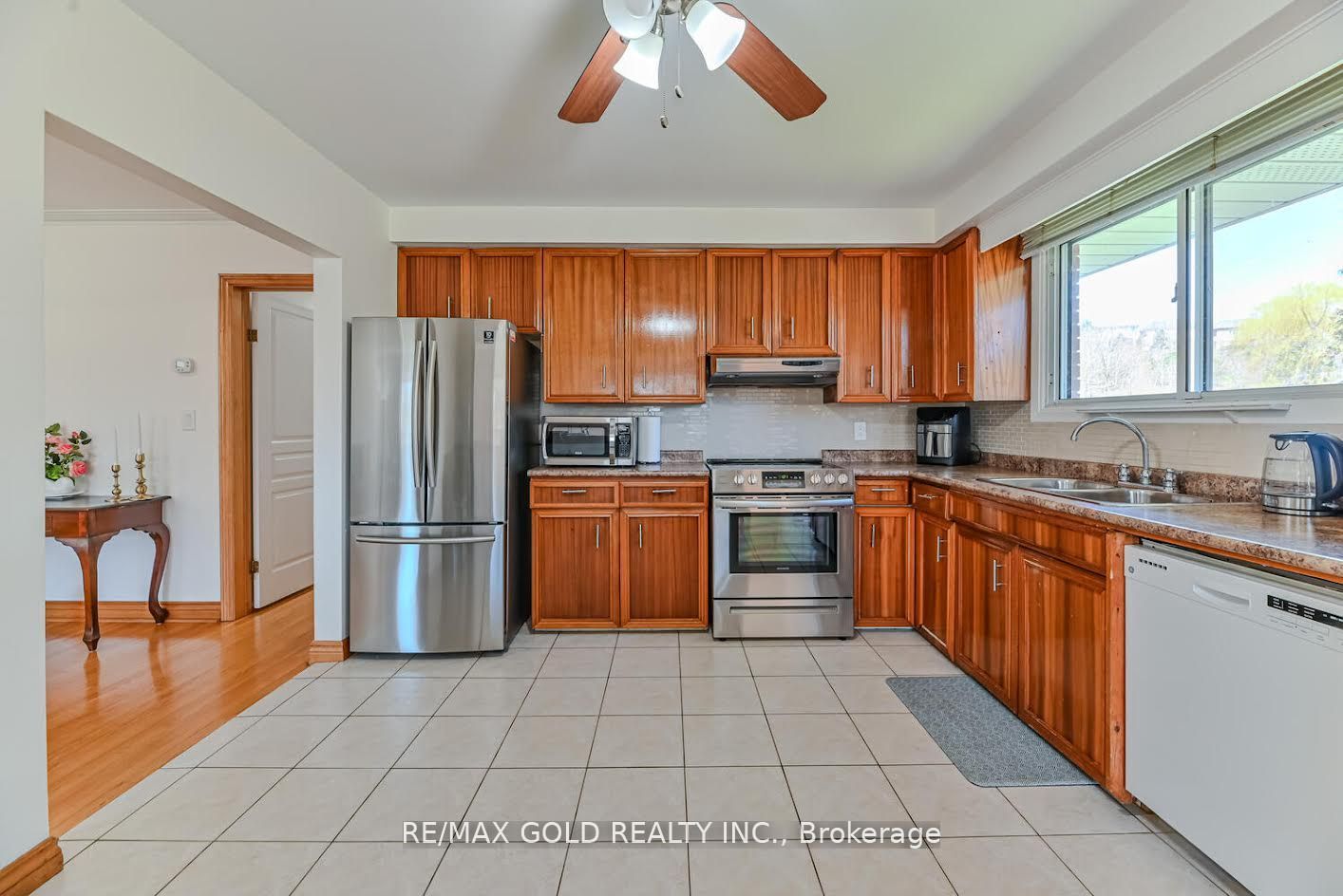 331 King Street E