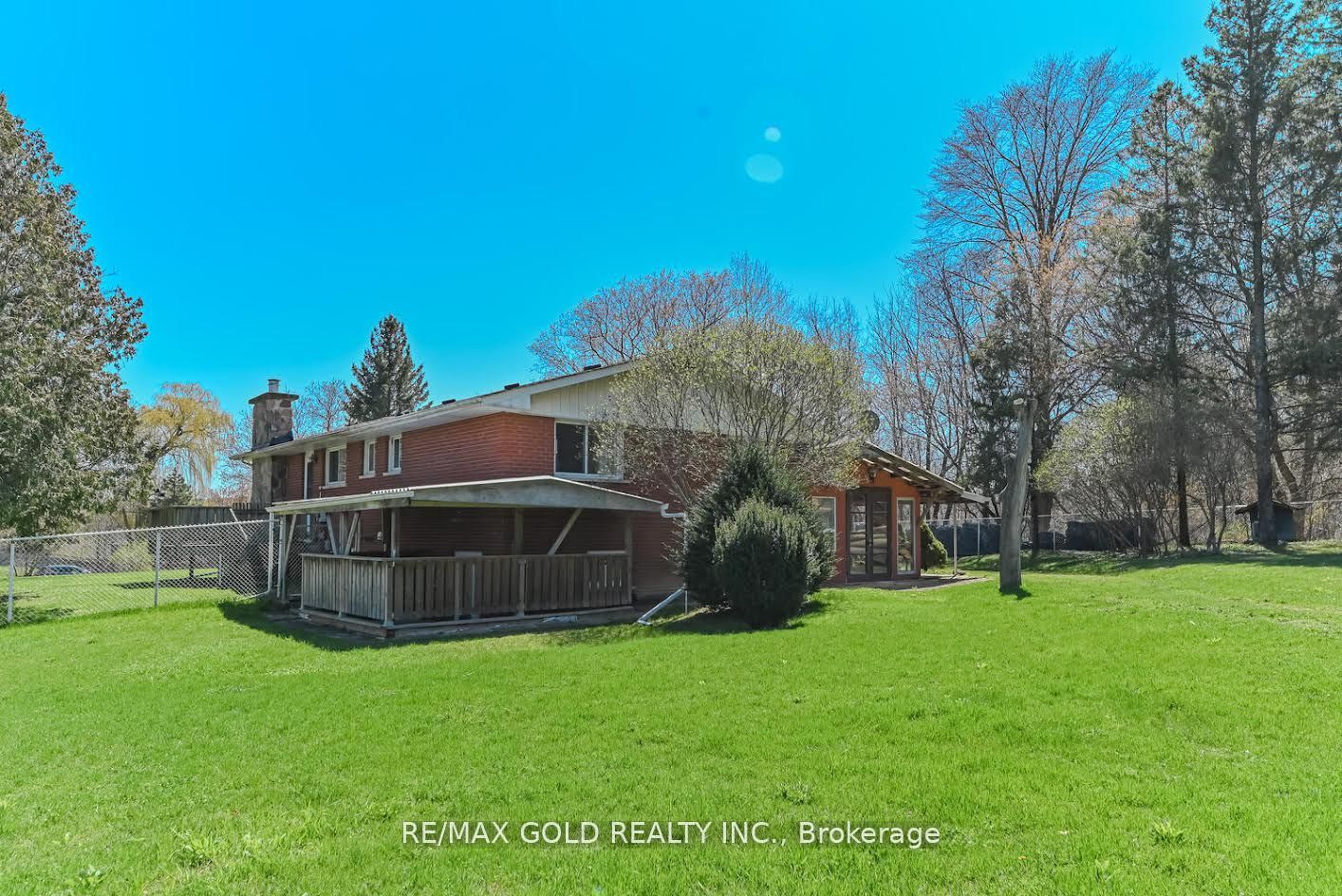 331 King Street E