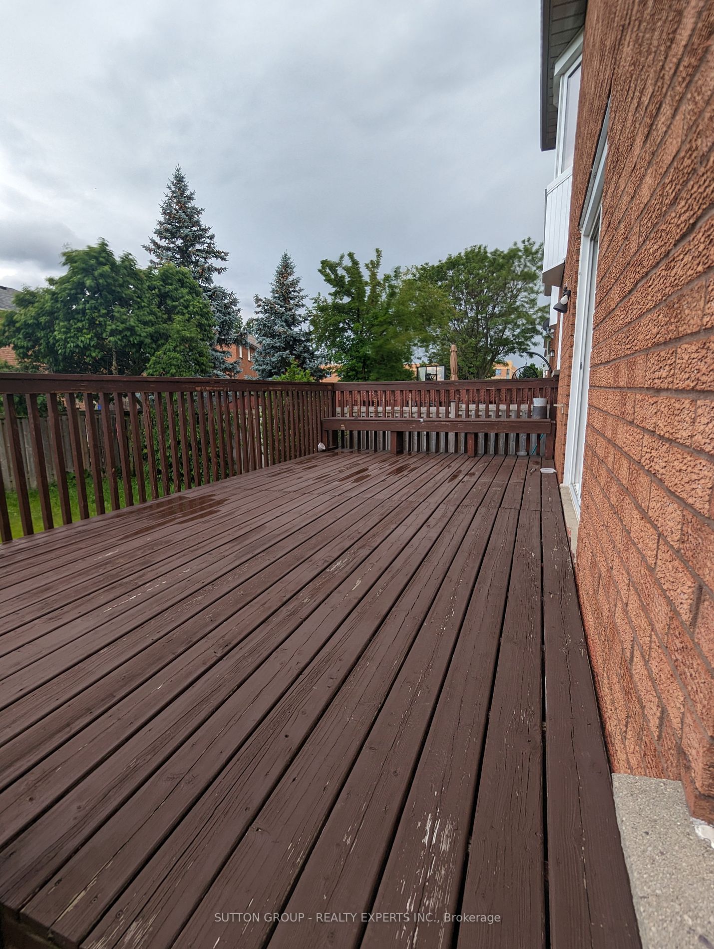 1006 White Clover Way